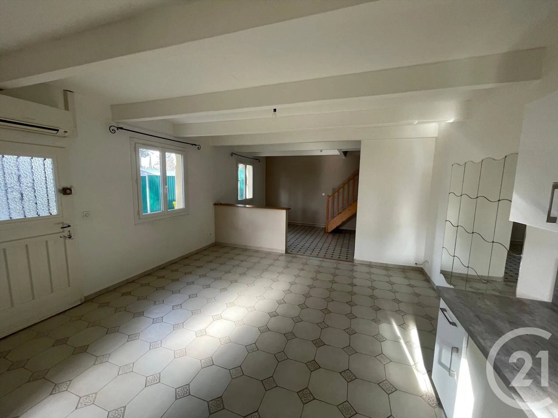 Appartement à louer, 70m², Gémenos