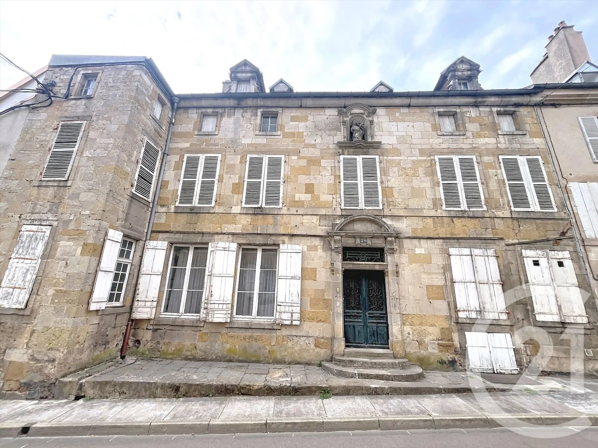 Maison à vendre, 365m², Langres