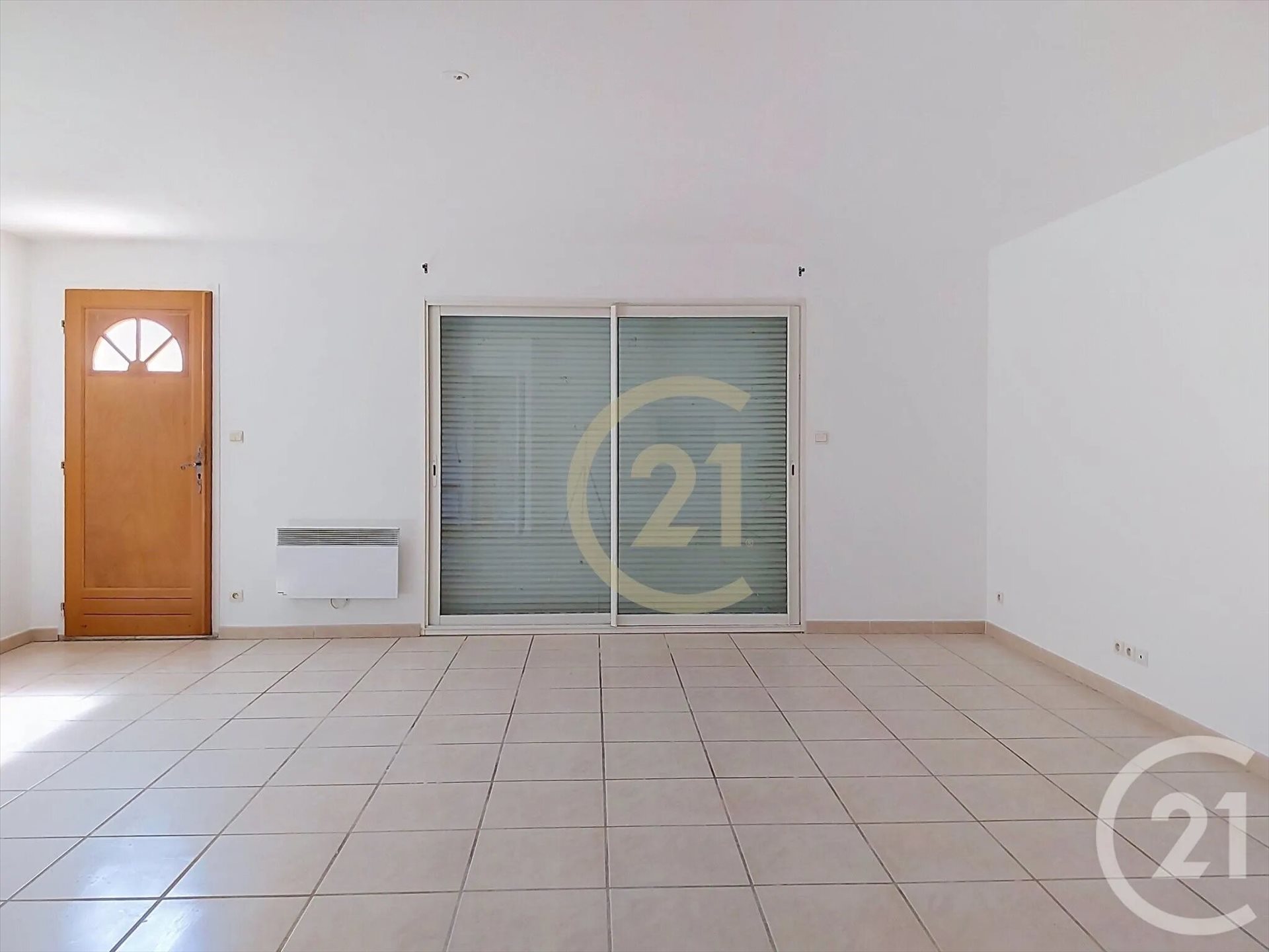 Maison à louer, 88m², Castillon-du-Gard