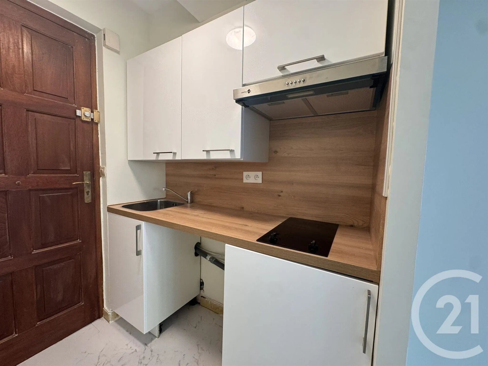 Appartement à louer, 17m², Cannes