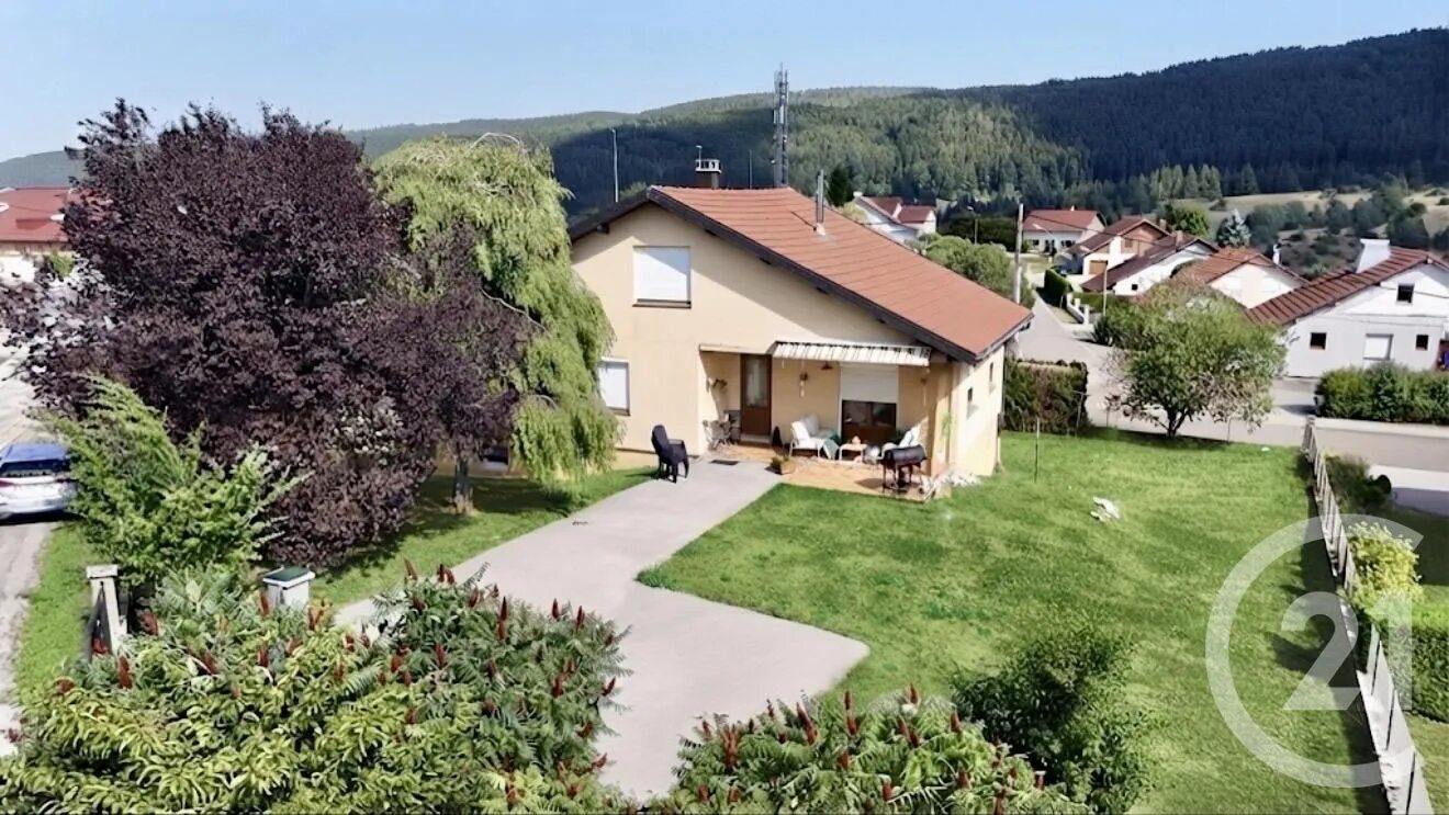 Maison à vendre, 132m², Maisons-du-Bois-Lièvremont