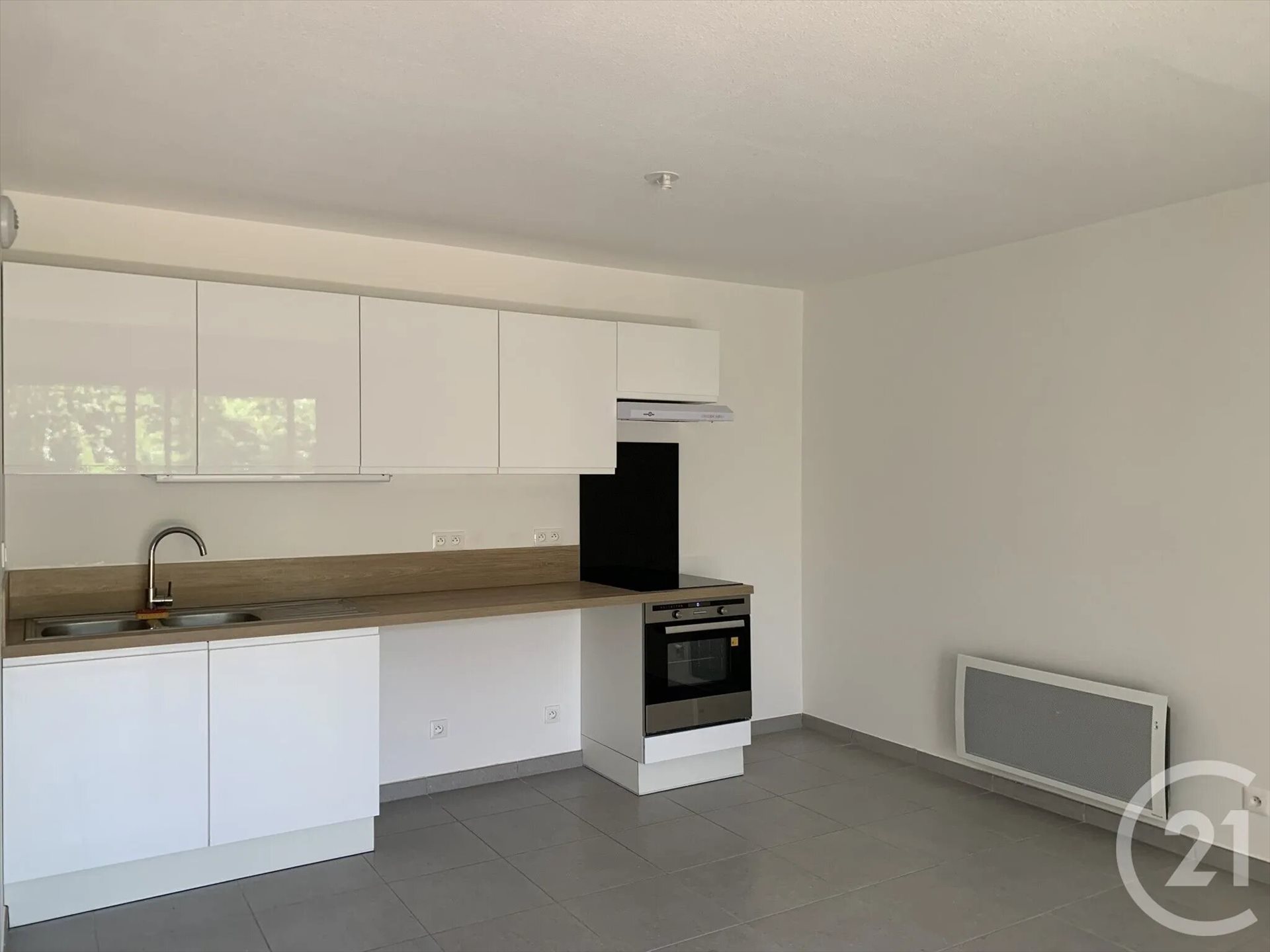 Appartement à louer, 48m², Clermont-l'Hérault