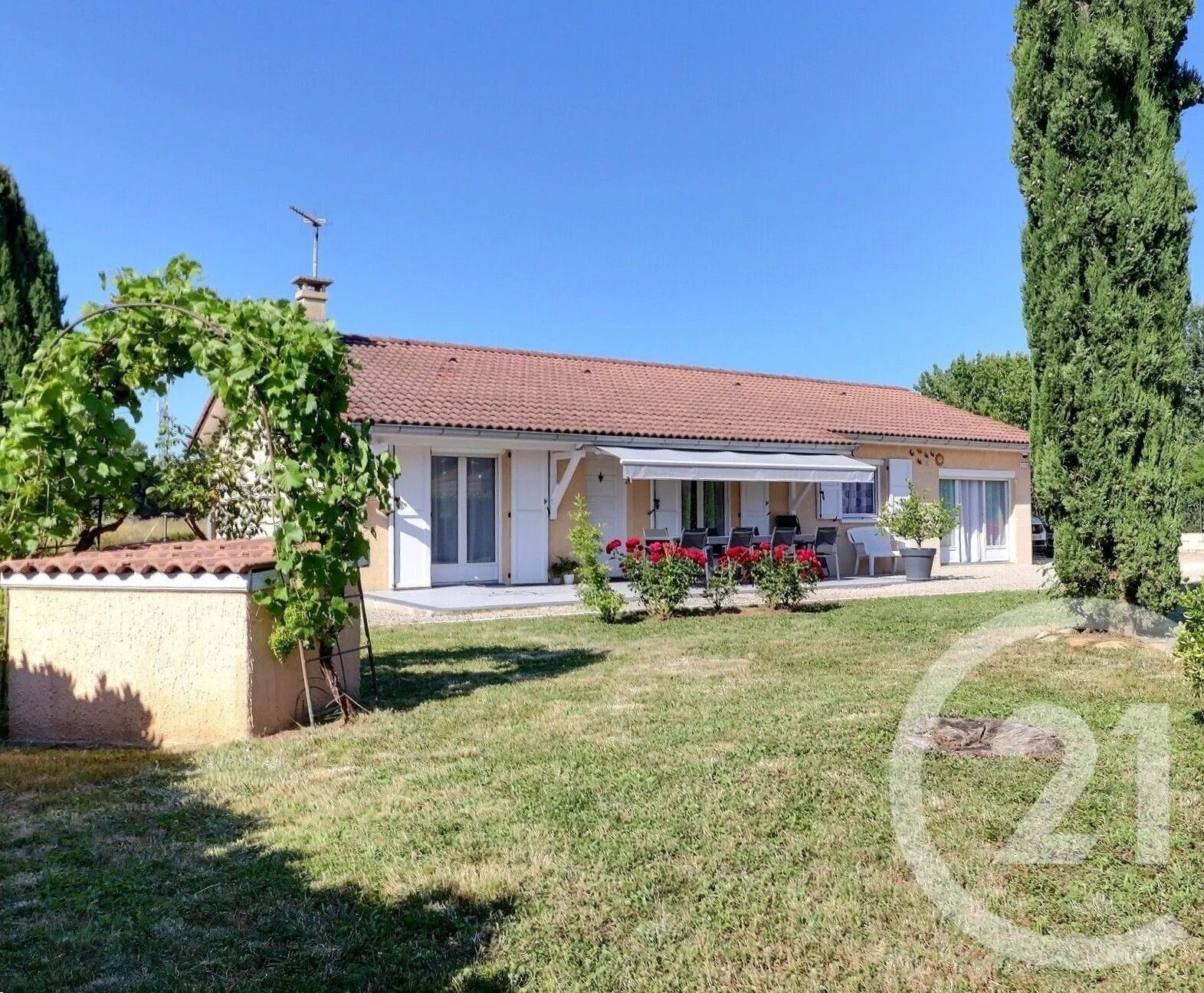 Maison à louer, 106m², Saint-Jean-le-Vieux