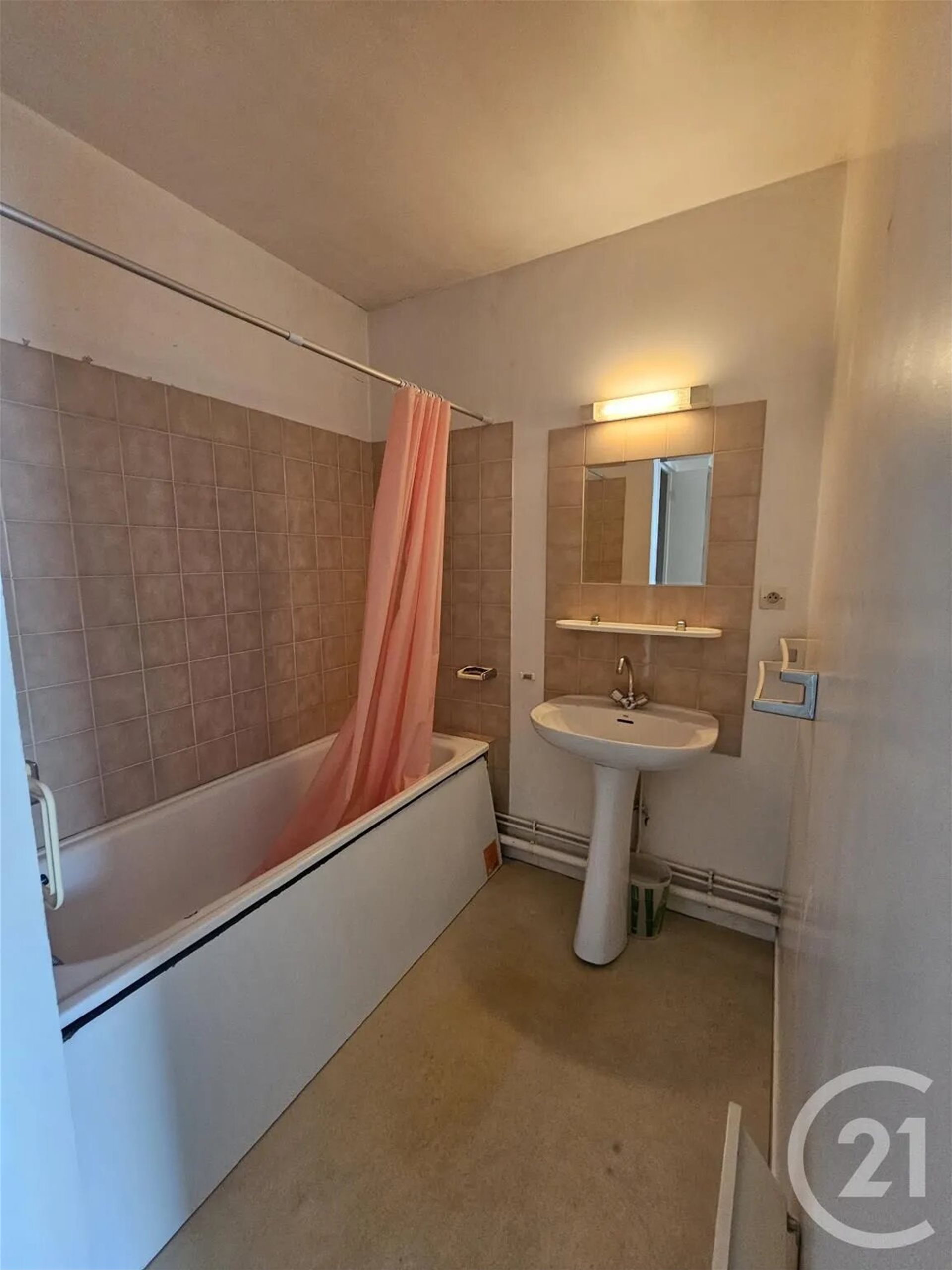 Appartement à louer, 27m², Nanteuil-lès-Meaux