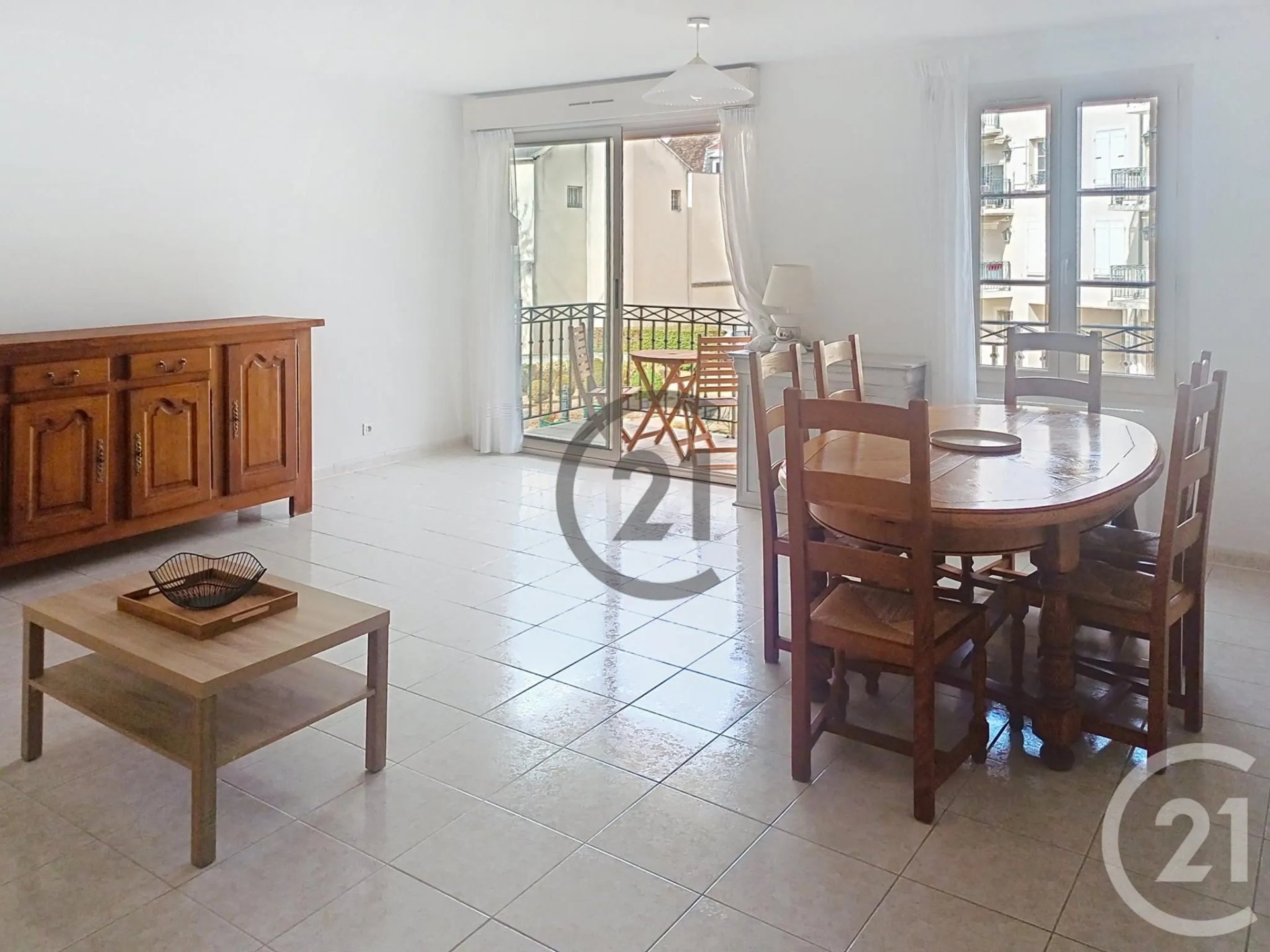 Appartement à louer, 74m², Provins