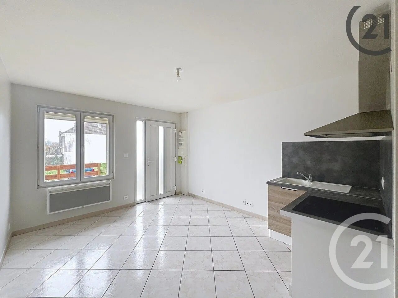 Appartement à louer, 35m², Pont-sur-Yonne