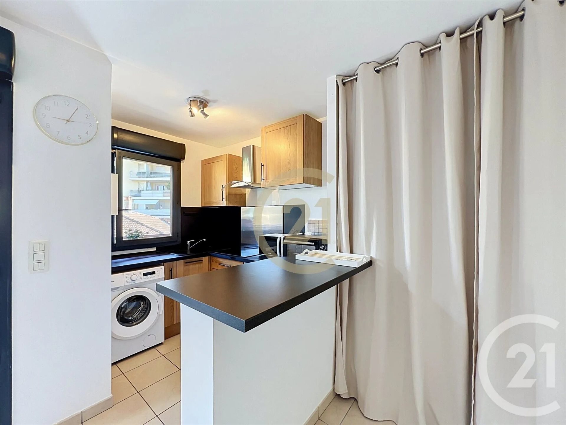 Appartement à louer, 23m², Cannes-la-Bocca