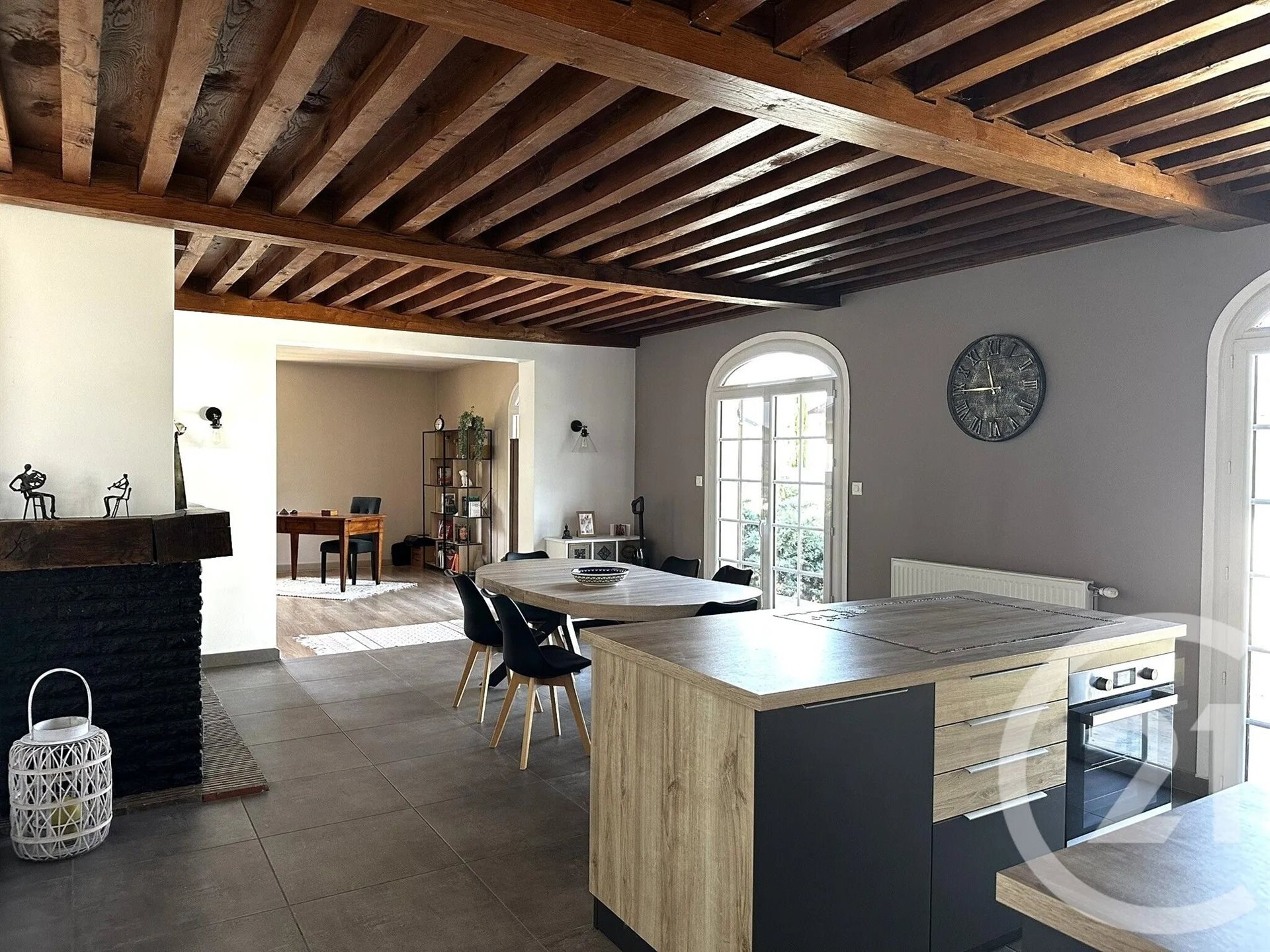 Maison à vendre, 179m², Saint-Vulbas