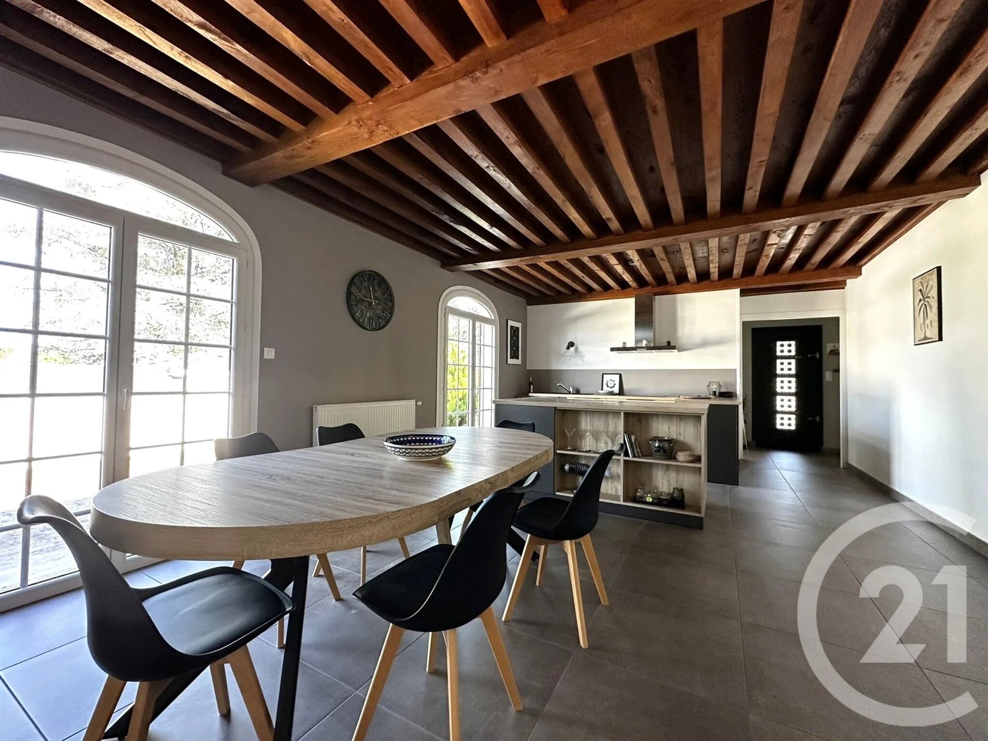 Maison à vendre, 179m², Saint-Vulbas