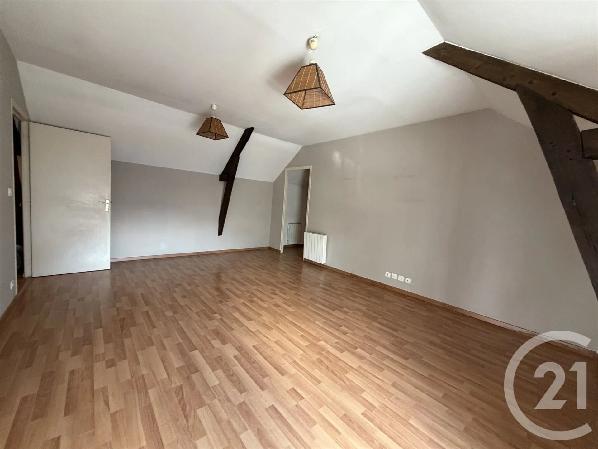 Appartement à louer, 96m², Le Temple-de-Bretagne