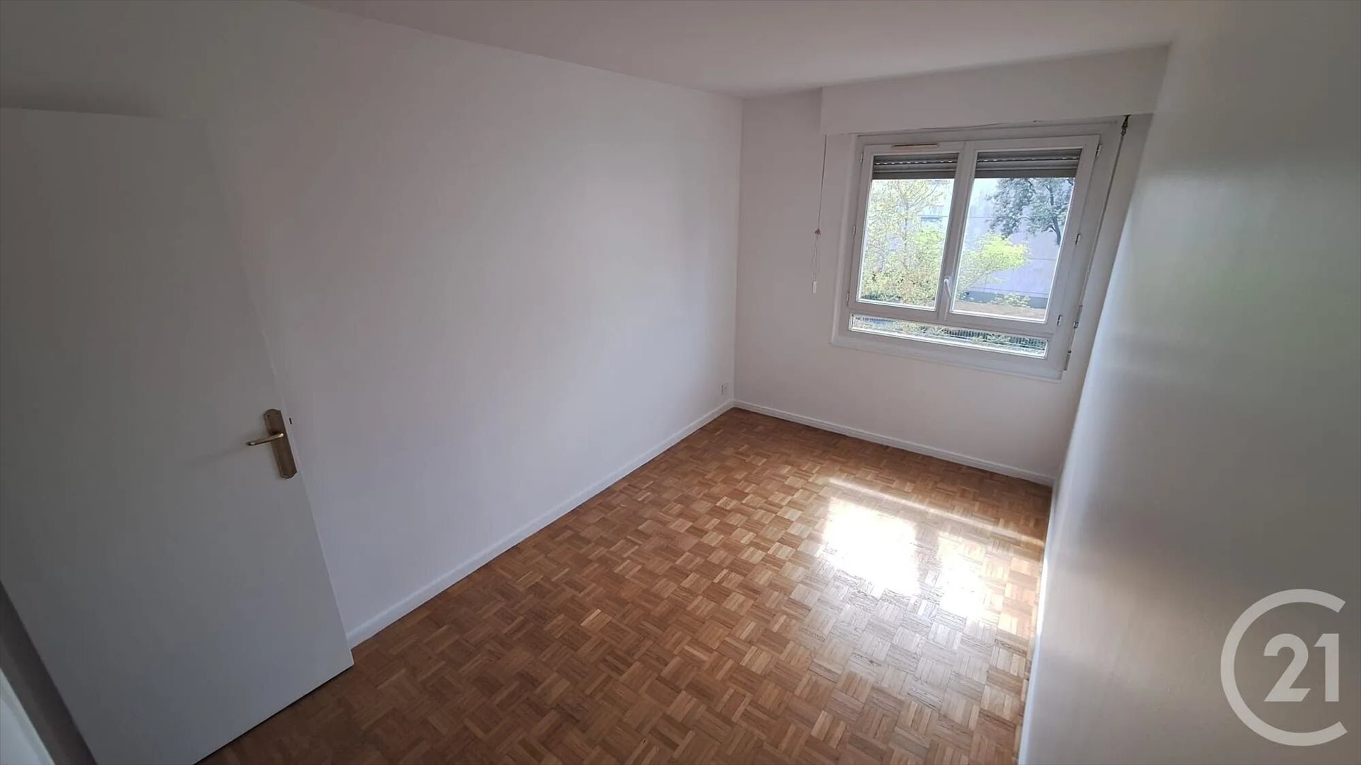 Appartement à louer, 81m², Massy