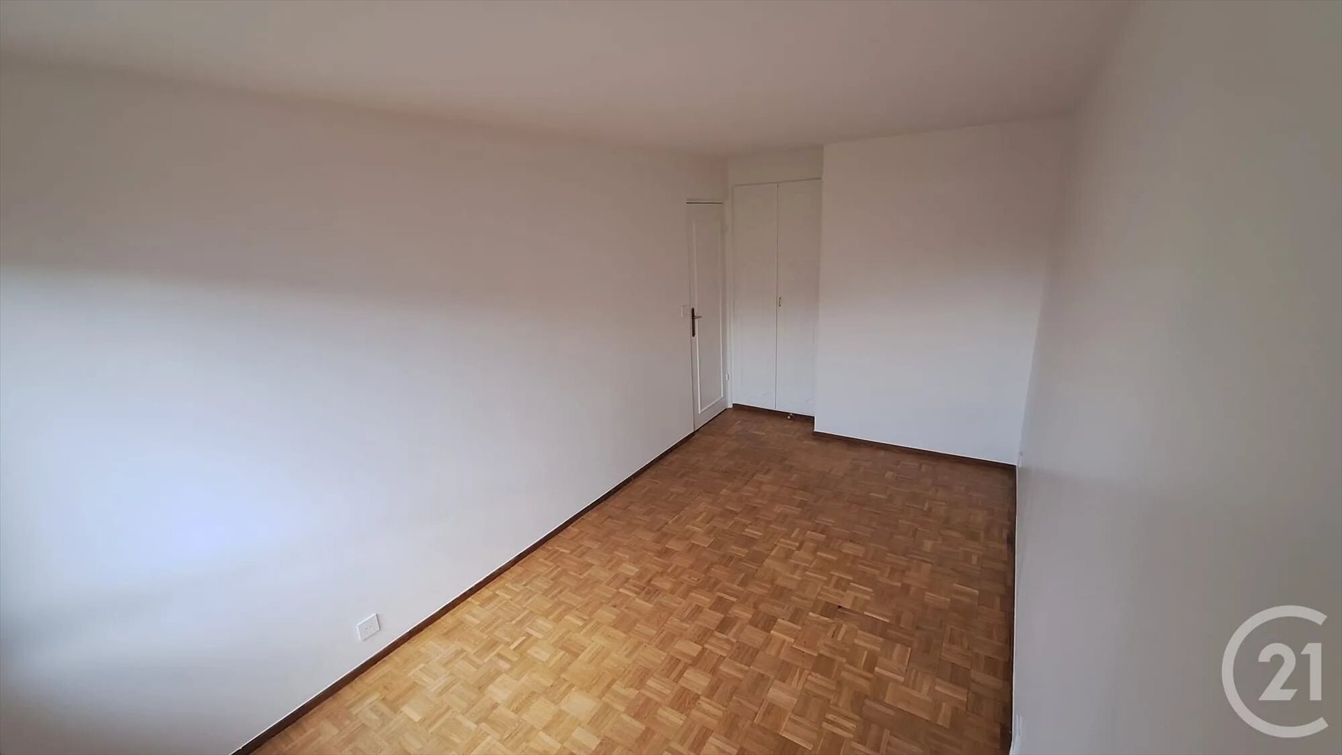 Appartement à louer, 81m², Massy