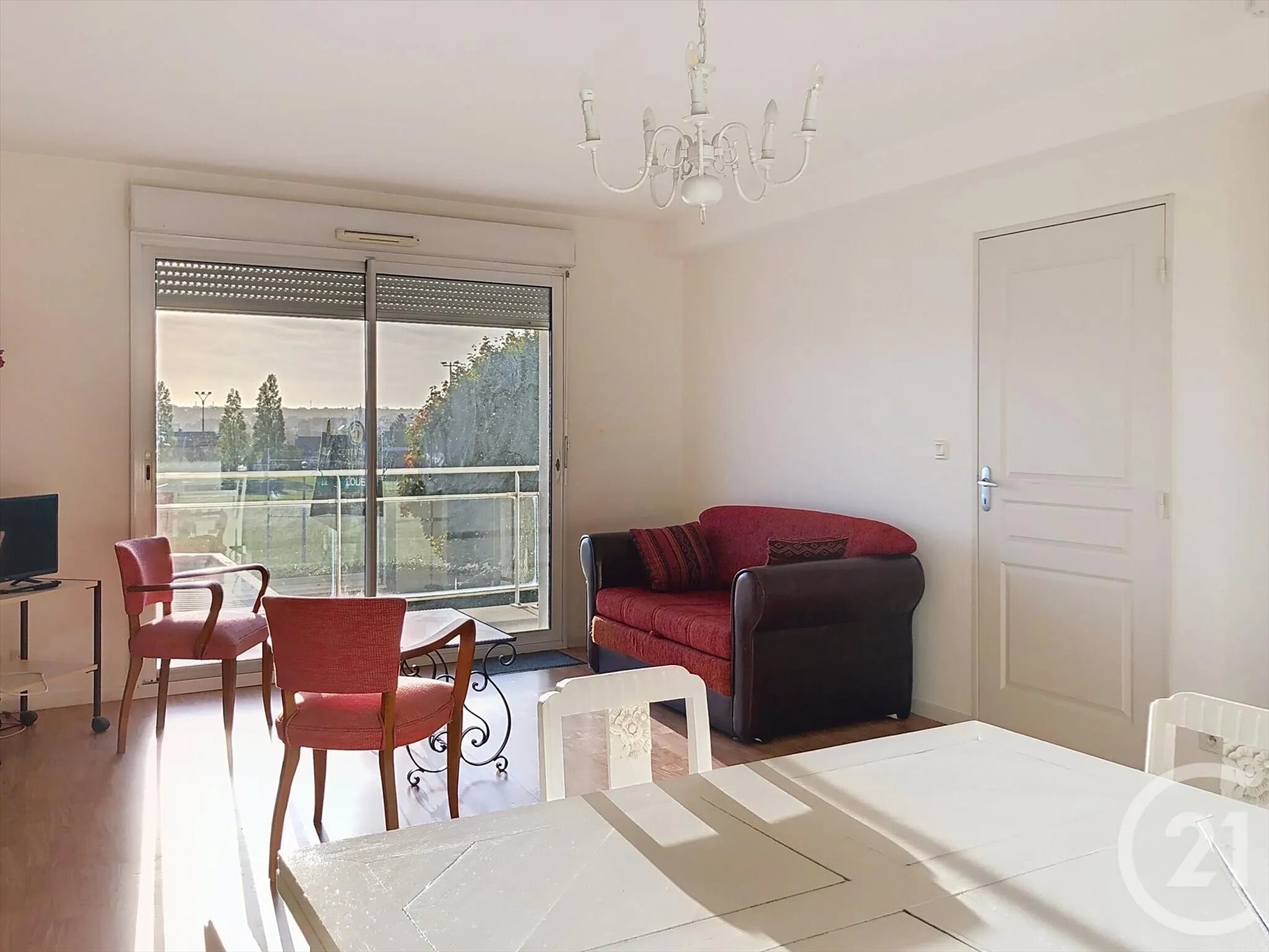 Appartement à louer, 53m², Lanvallay
