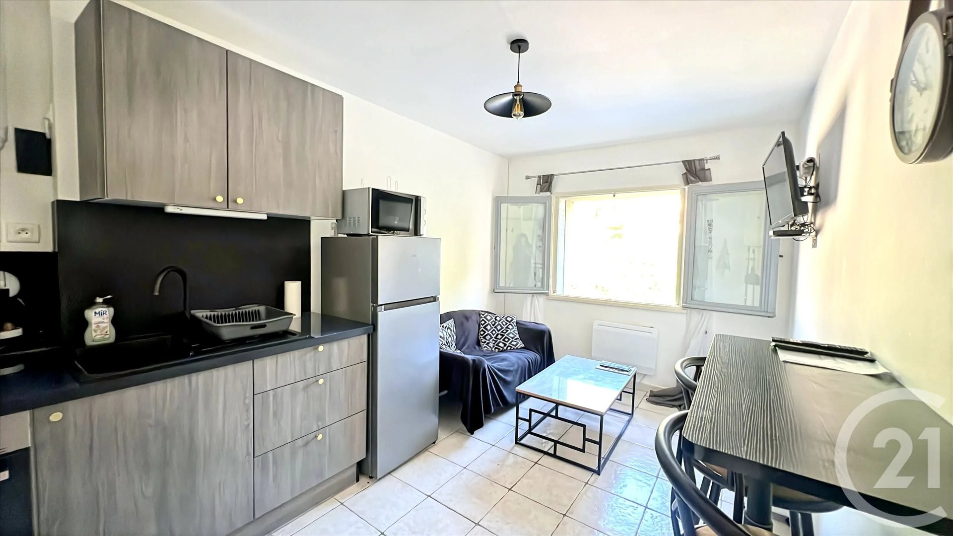 Appartement à vendre, 23m², Uzès