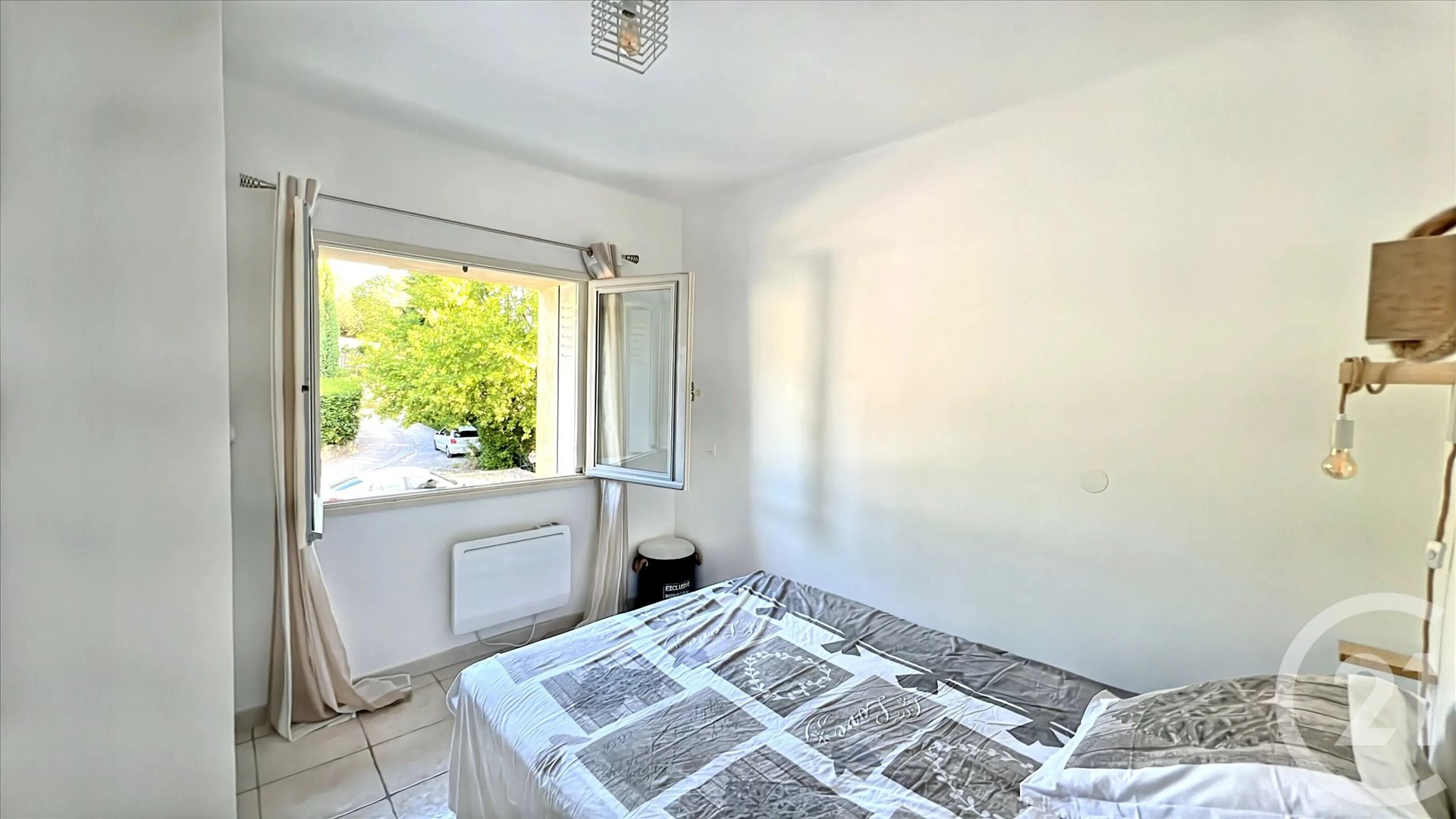 Appartement à vendre, 23m², Uzès