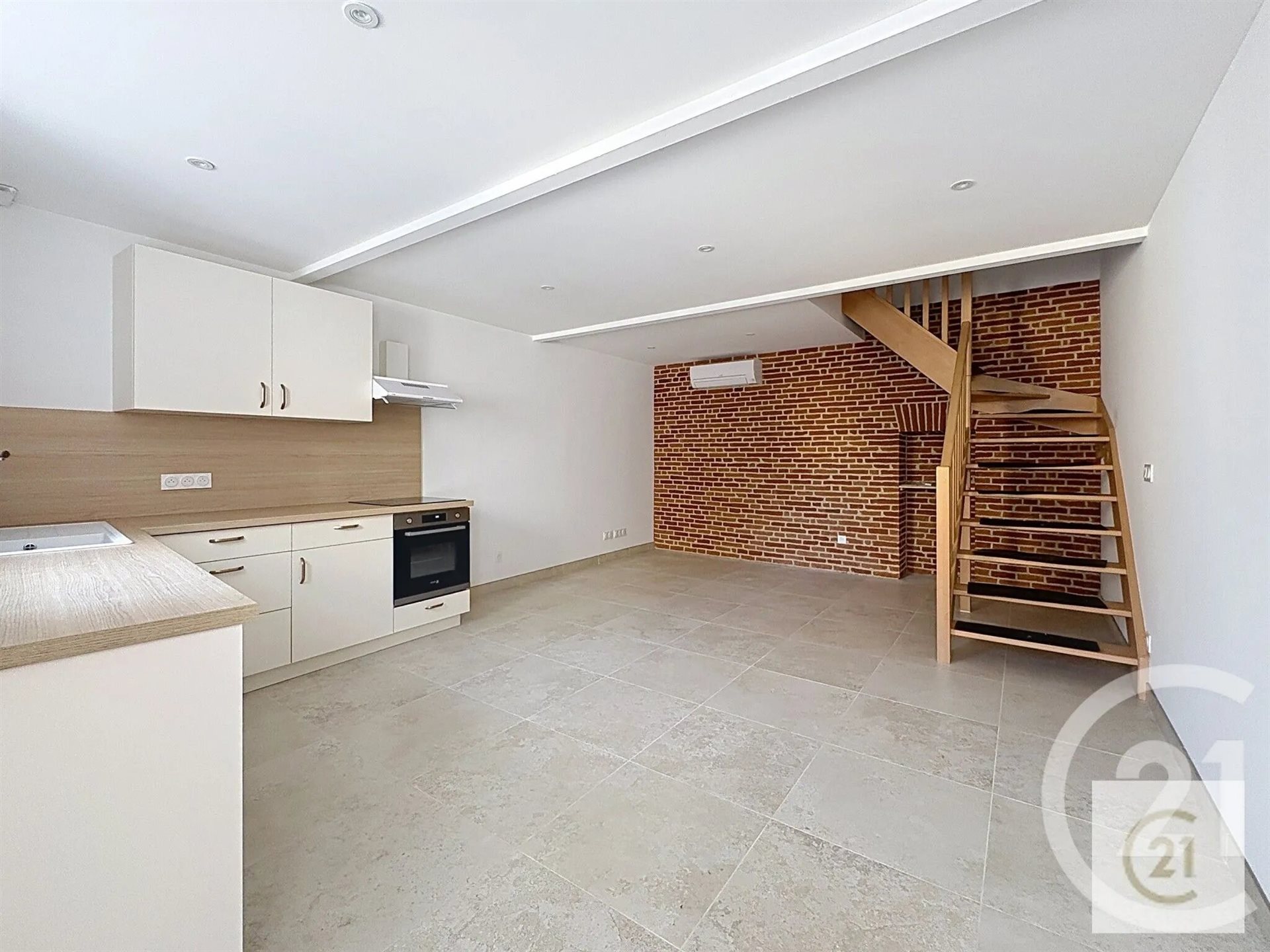 Maison à louer, 44m², Labastide-d'Anjou
