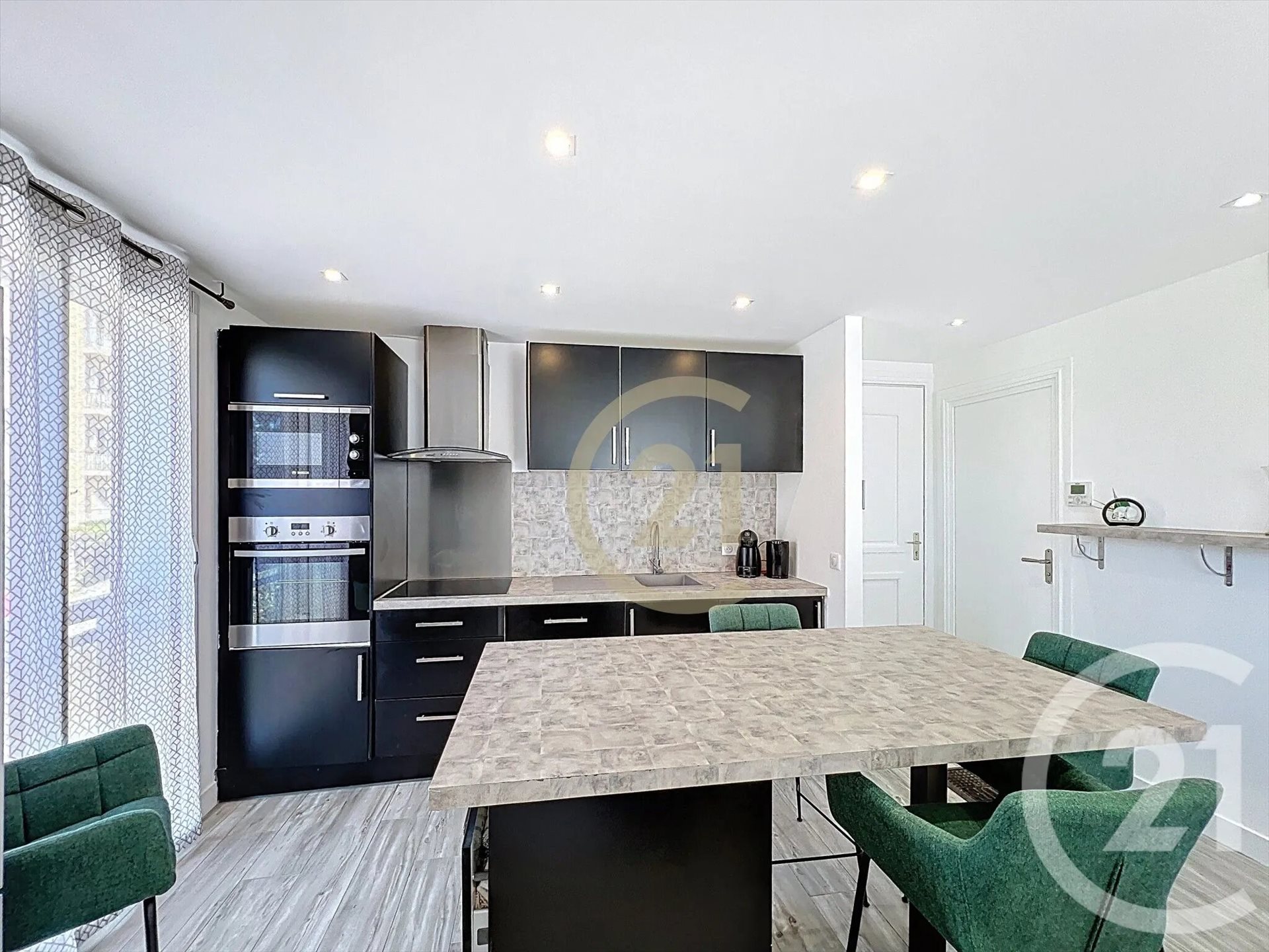 Appartement à louer, 42m², Cannes