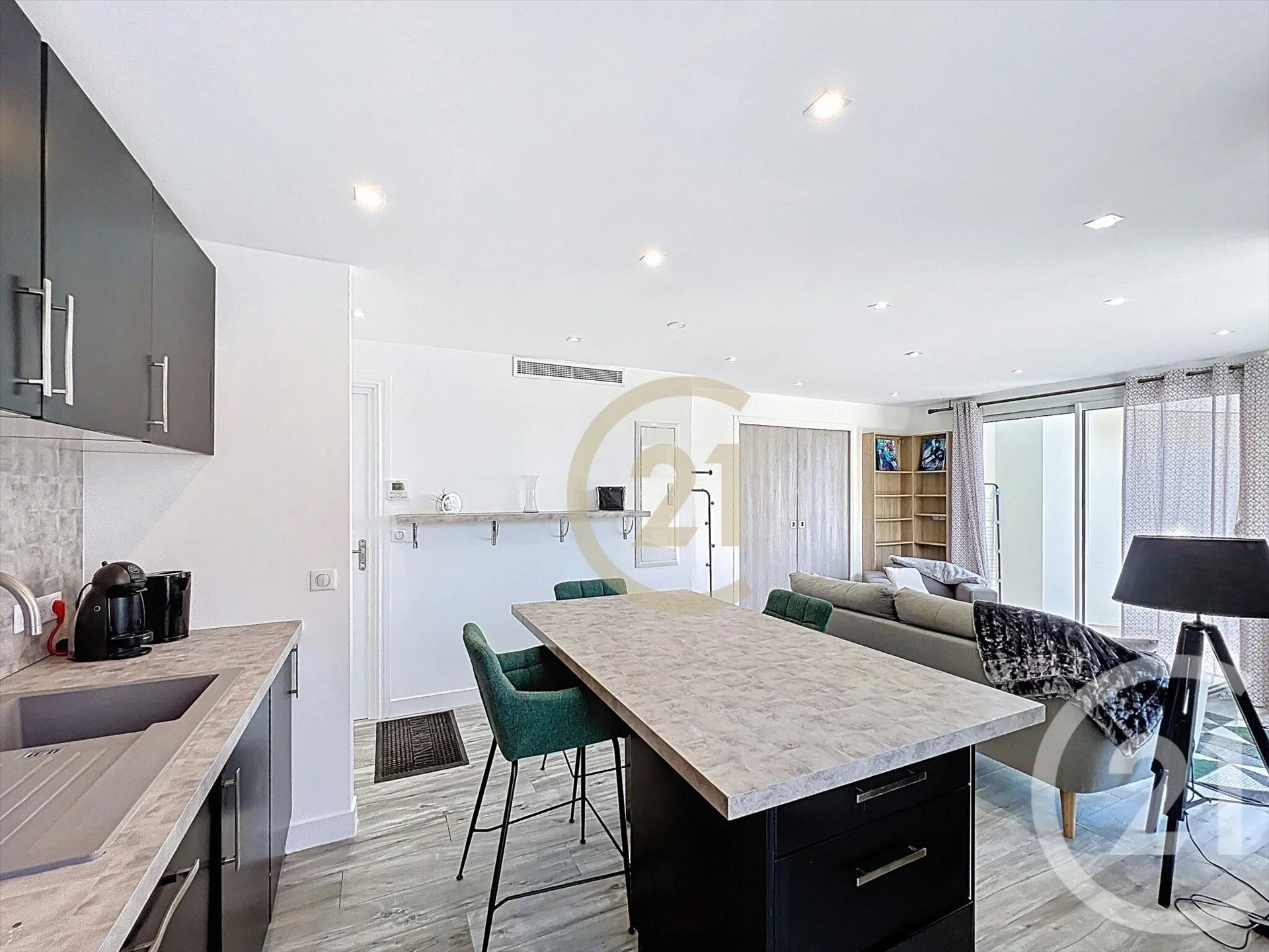 Appartement à louer, 42m², Cannes