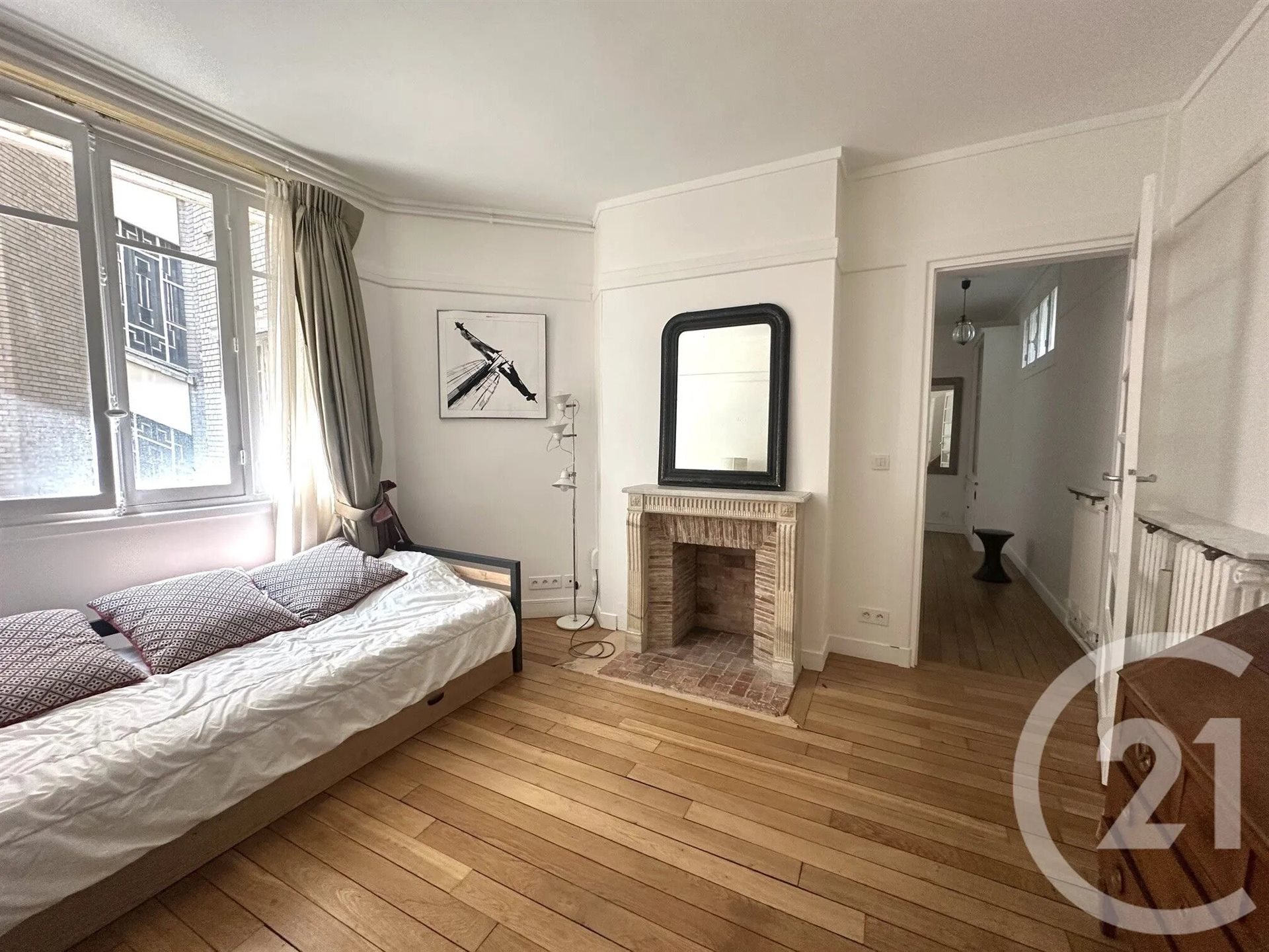 Appartement à louer, 48m², Paris 7ème