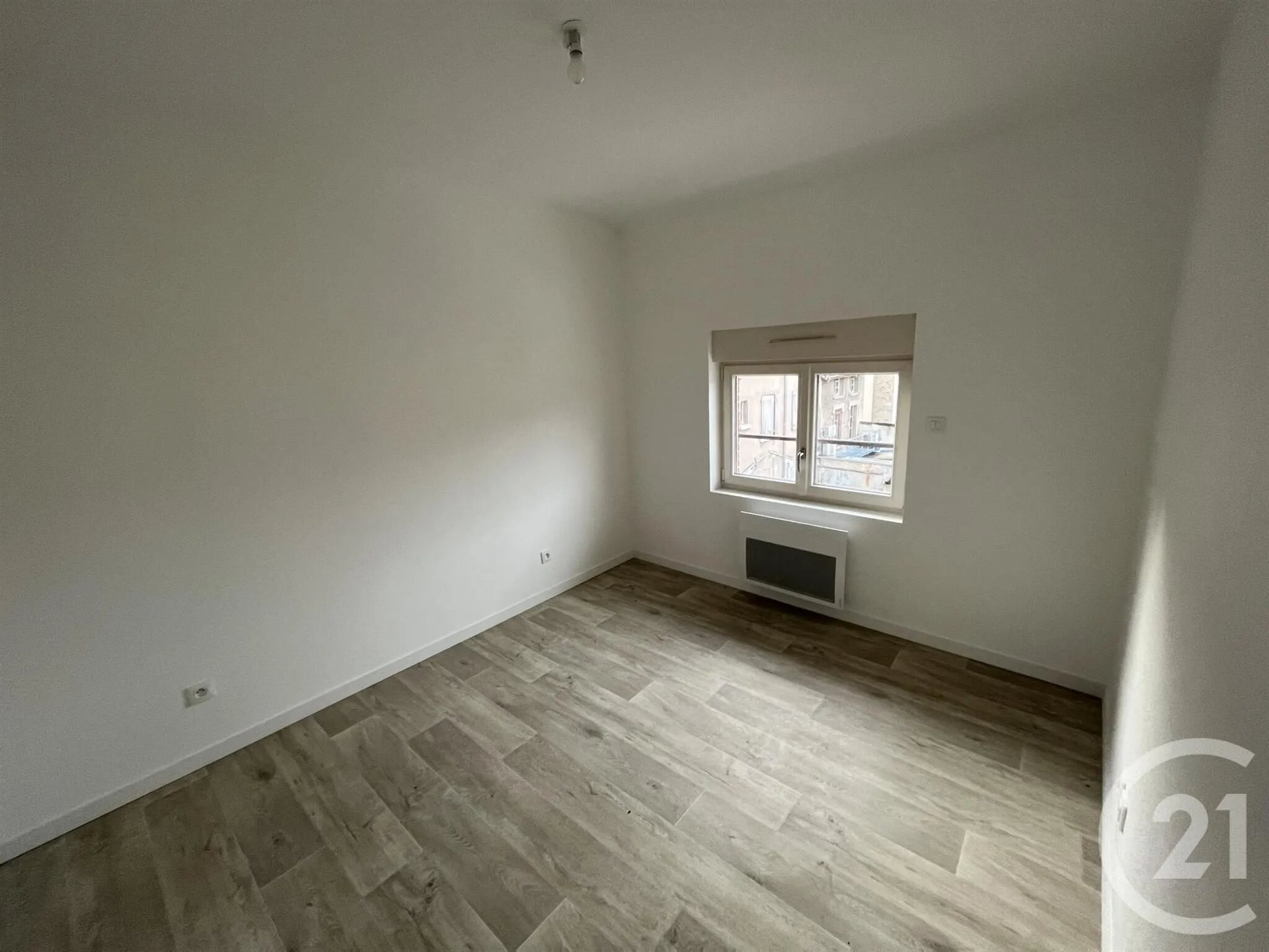 Appartement à louer, 30m², Etain