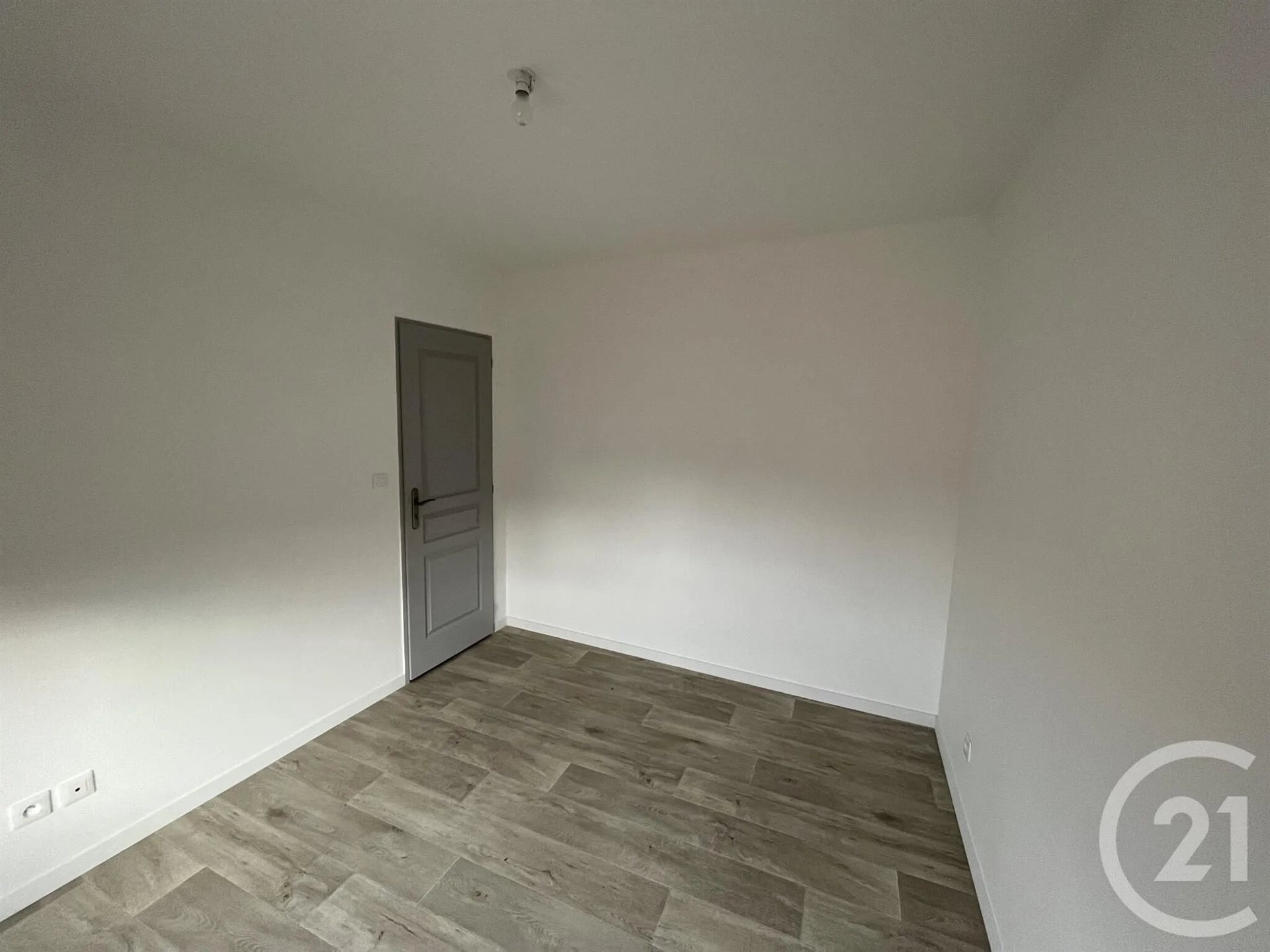 Appartement à louer, 30m², Etain
