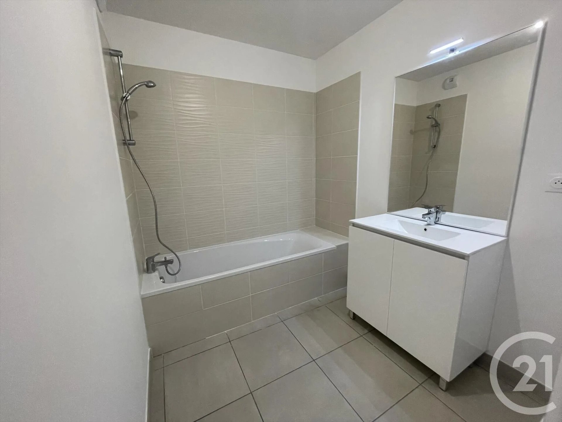 Appartement à louer, 61m², Villefranche-sur-Saône
