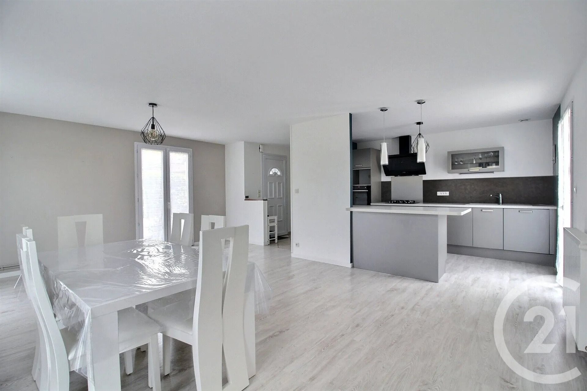Maison à louer, 94m², Pessac