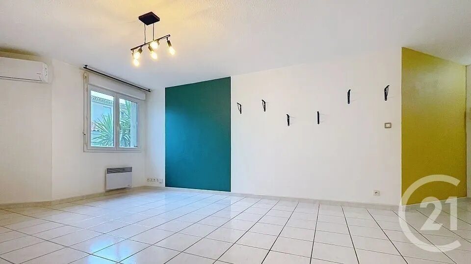 Appartement à louer, 57m², Saint-Estève