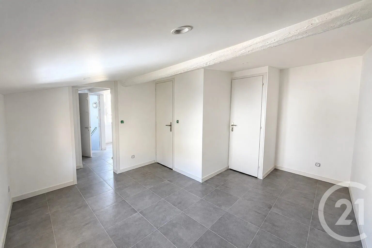 Appartement à louer, 27m², La Valette-du-Var