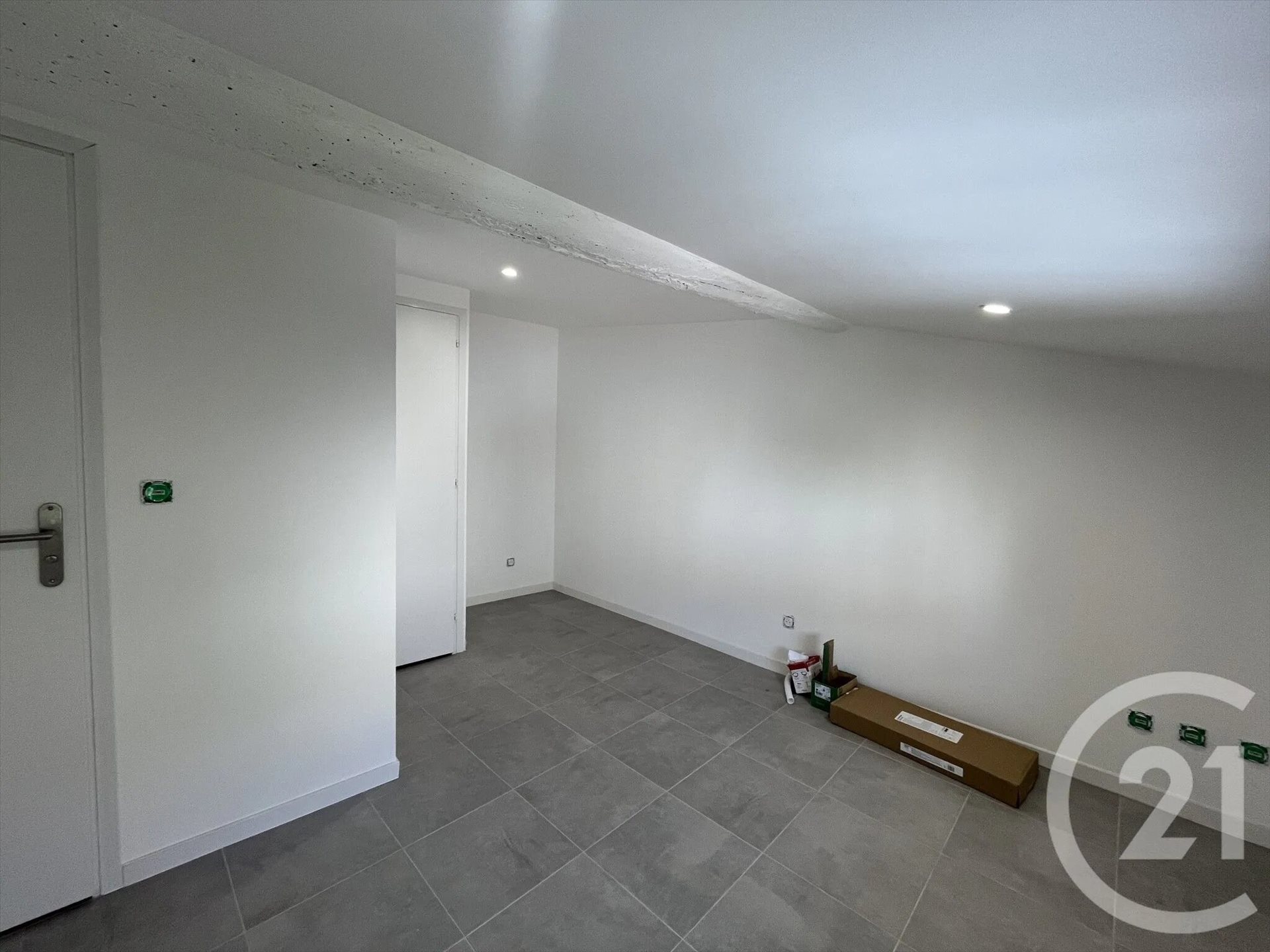 Appartement à louer, 27m², La Valette-du-Var