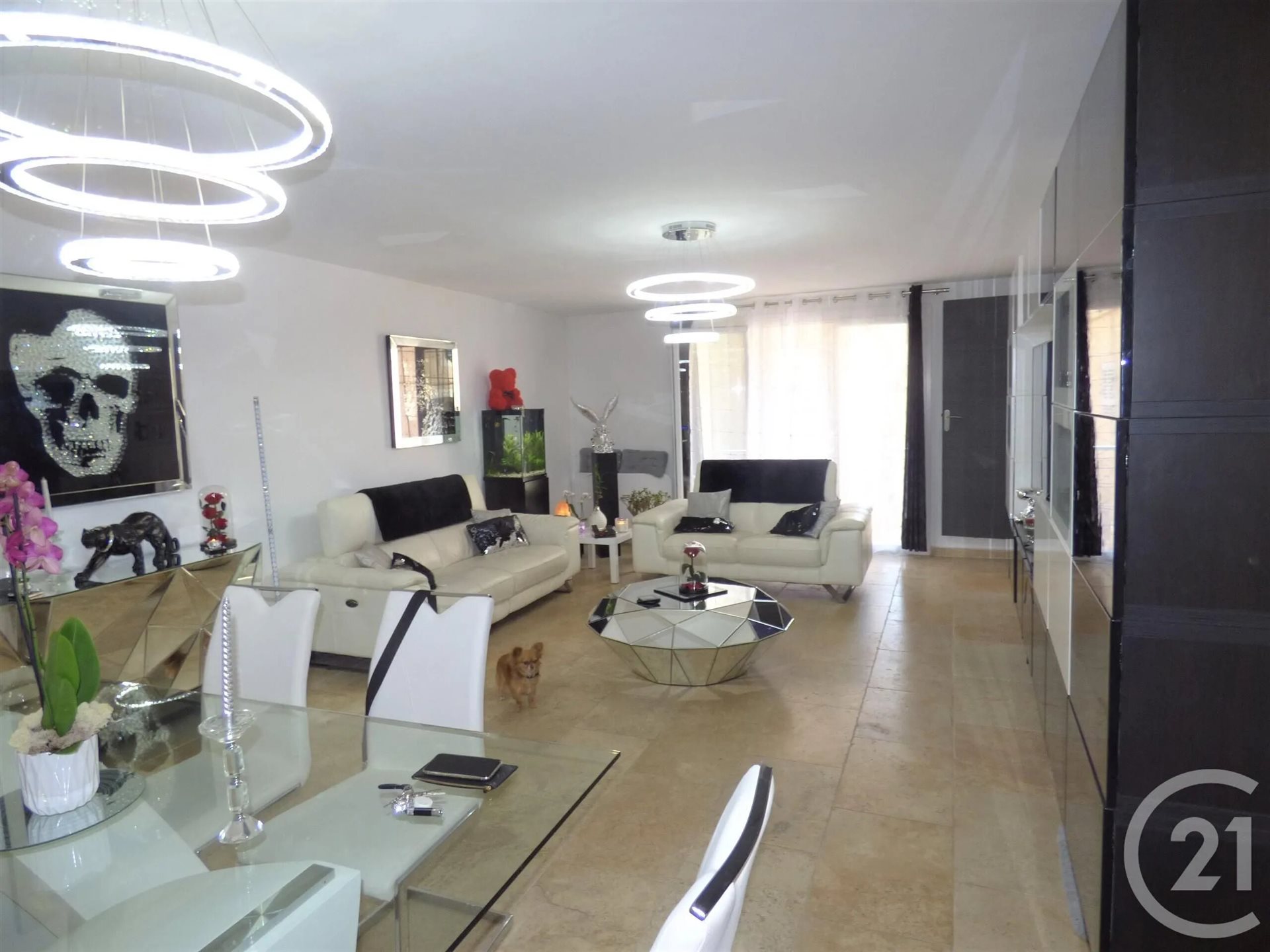 Maison à vendre, 226m², Saint-Maximin-la-Sainte-Baume