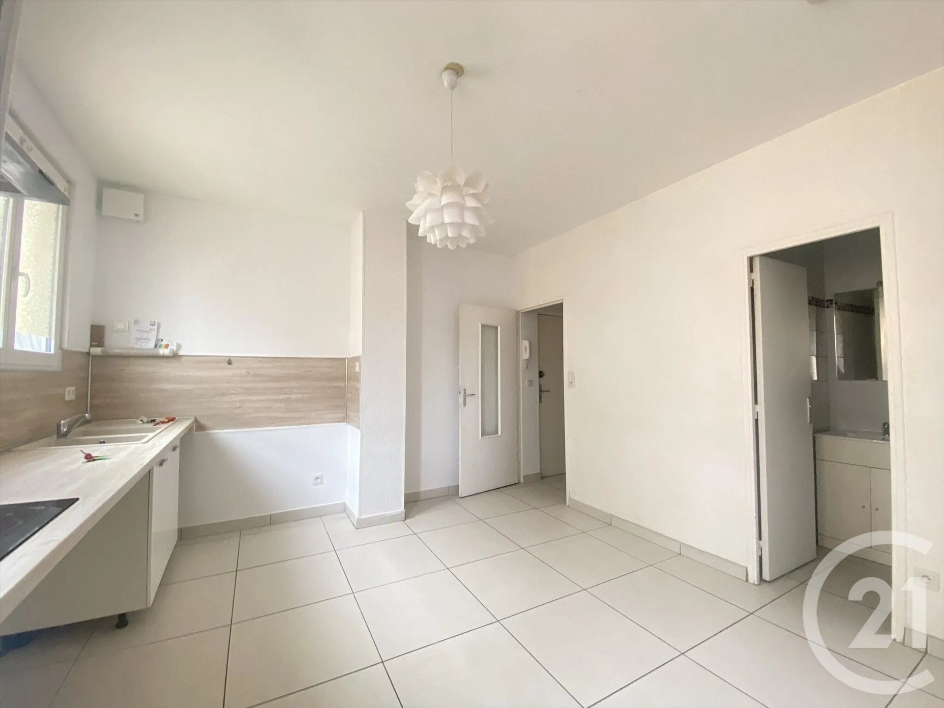 Appartement à louer, 40m², Bédarieux