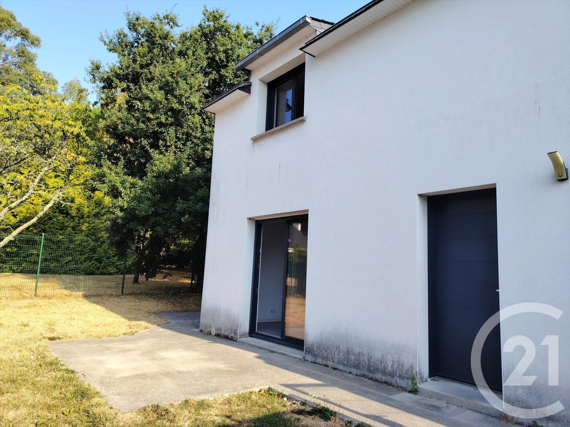 Maison à louer, 117m², Theix