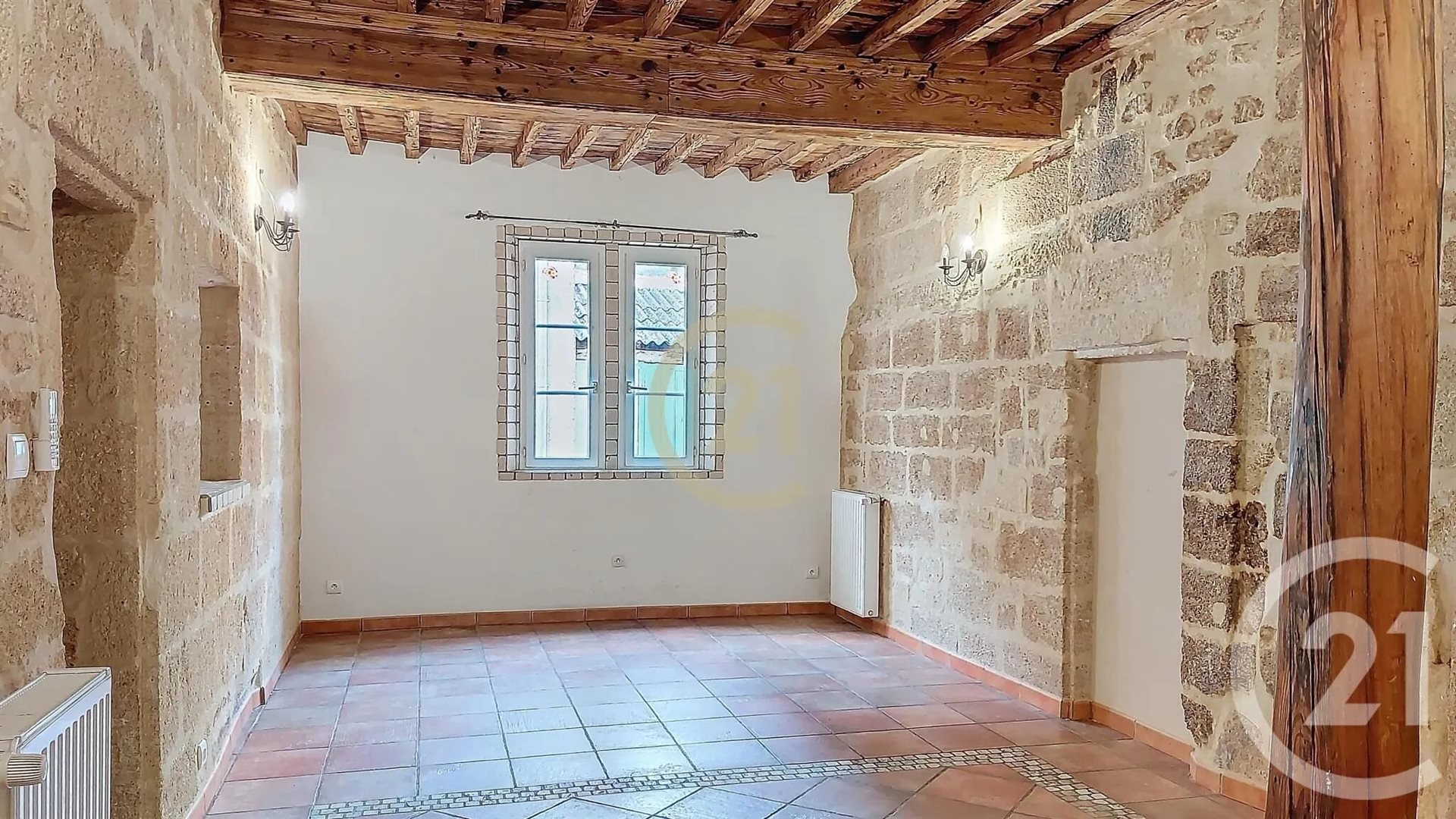 Appartement à louer, 105m², Remoulins