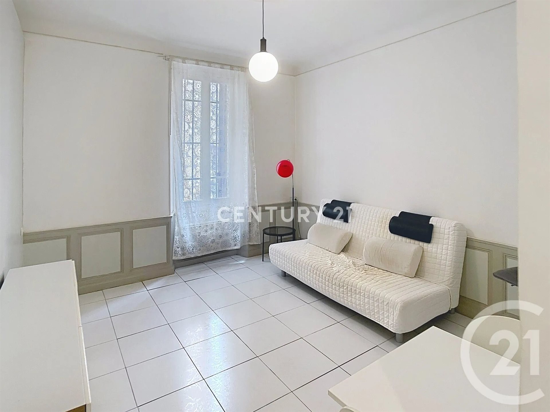 Appartement à louer, 24m², Aubagne