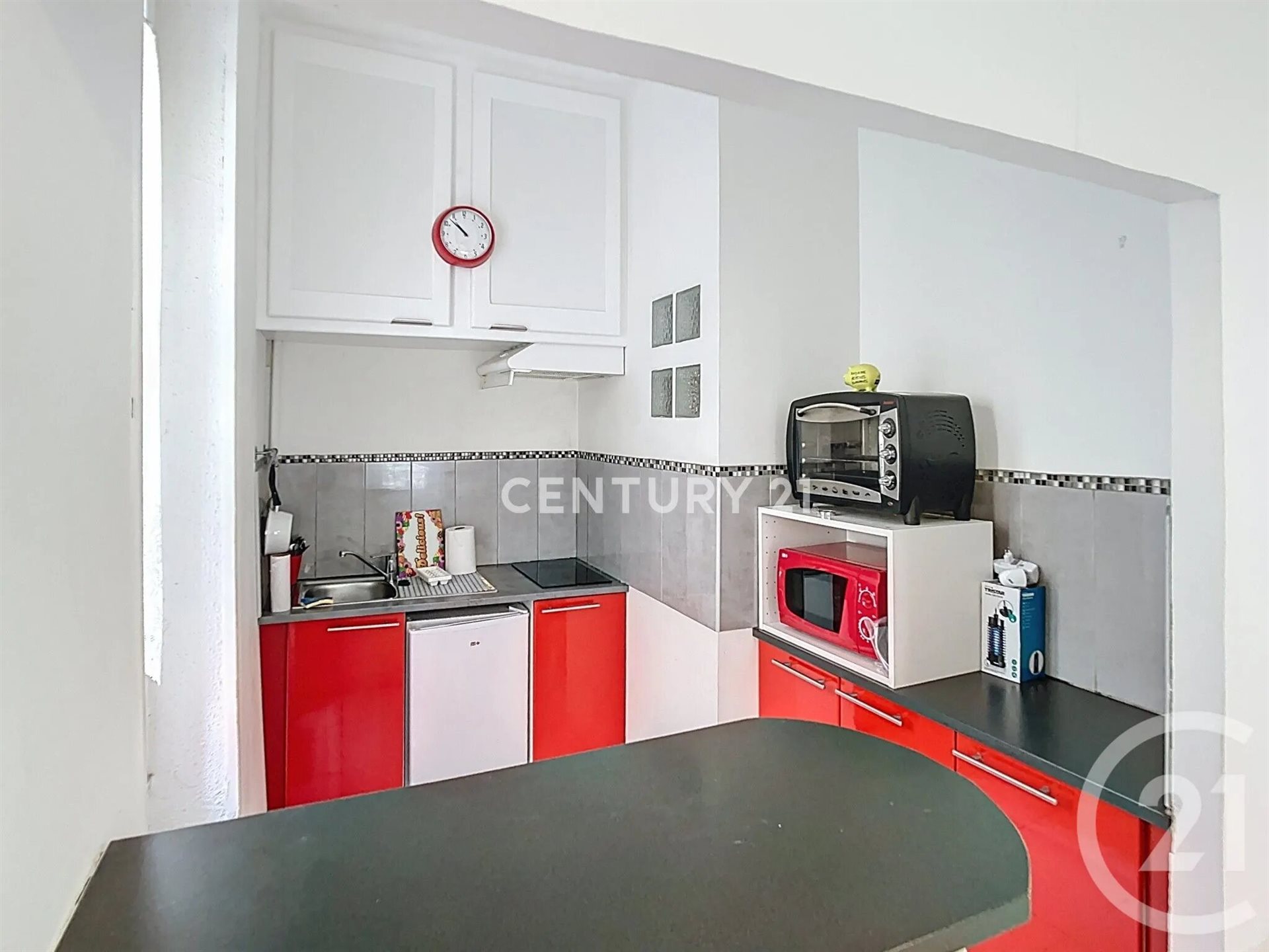 Appartement à louer, 24m², Aubagne