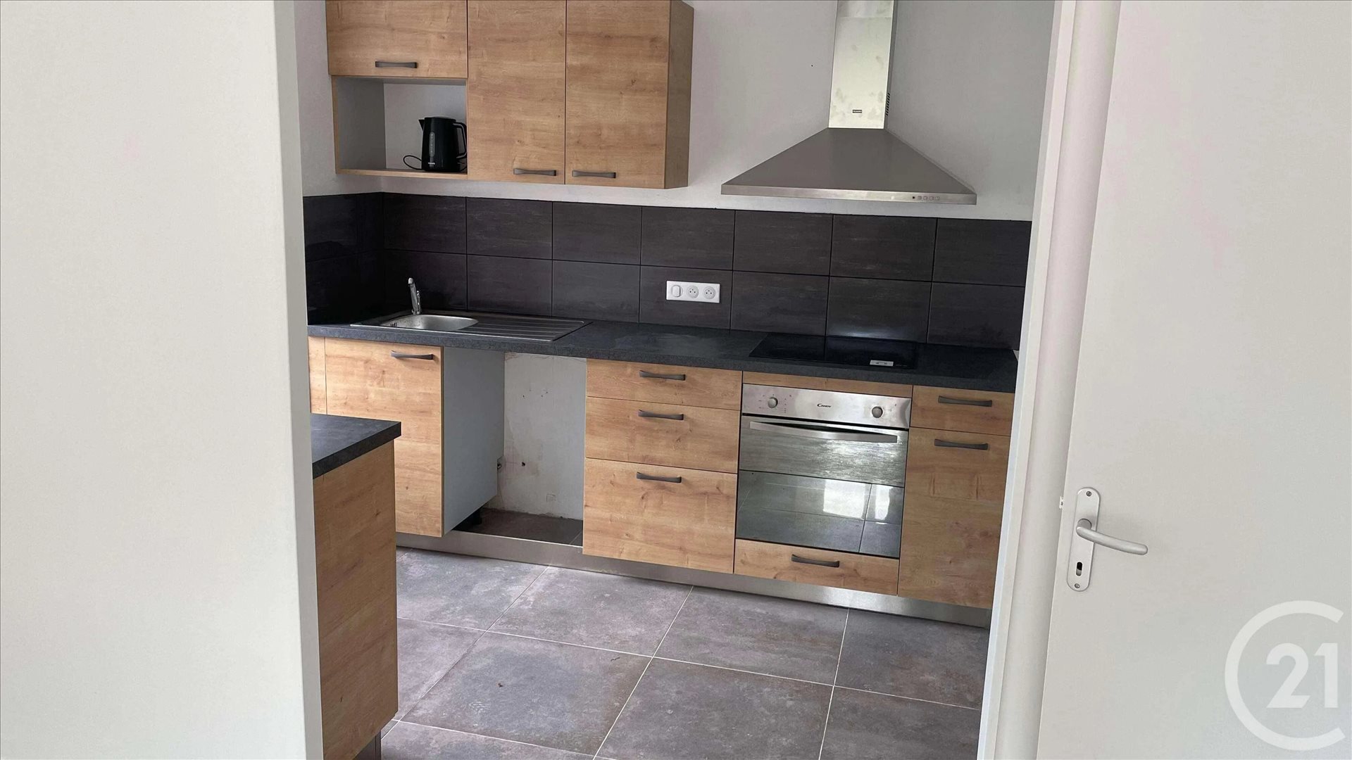Appartement à louer, 71m², Jussac