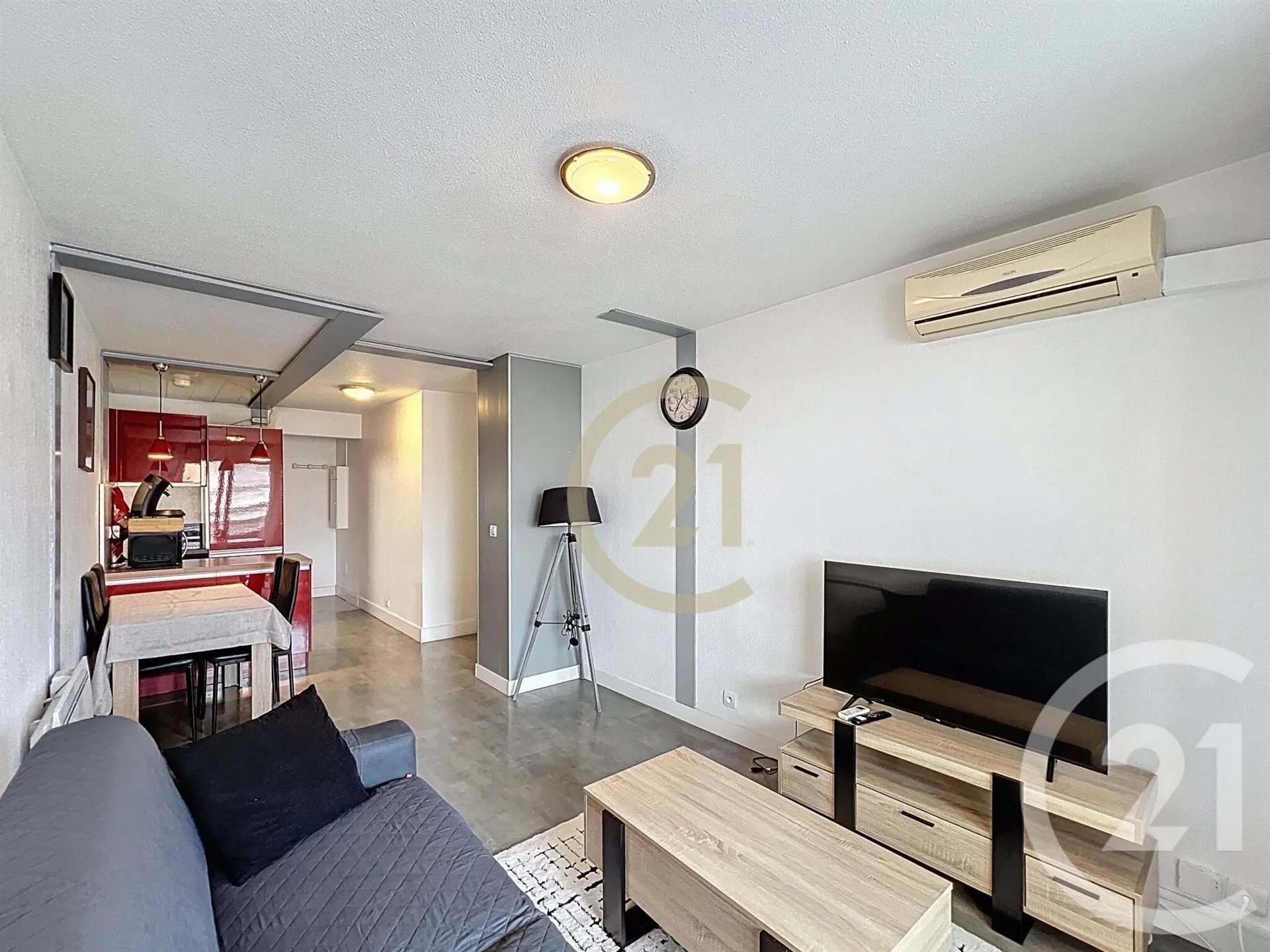 Appartement à louer, 41m², Cannes-la-Bocca