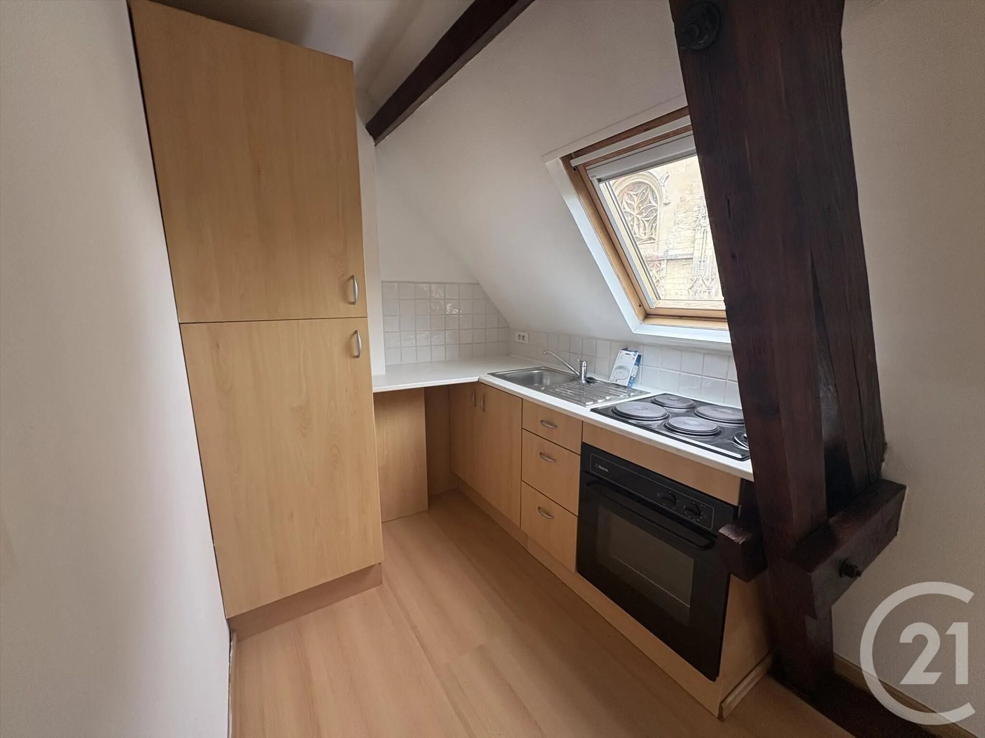Appartement à louer, 28m², Péronne