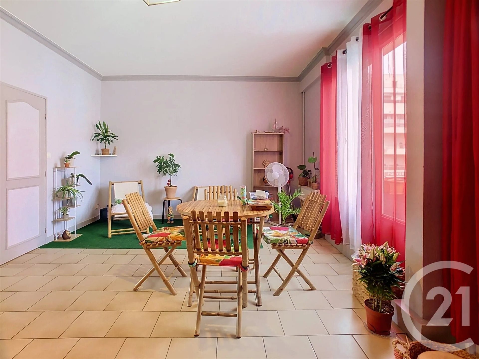 Appartement à louer, 89m², Tours