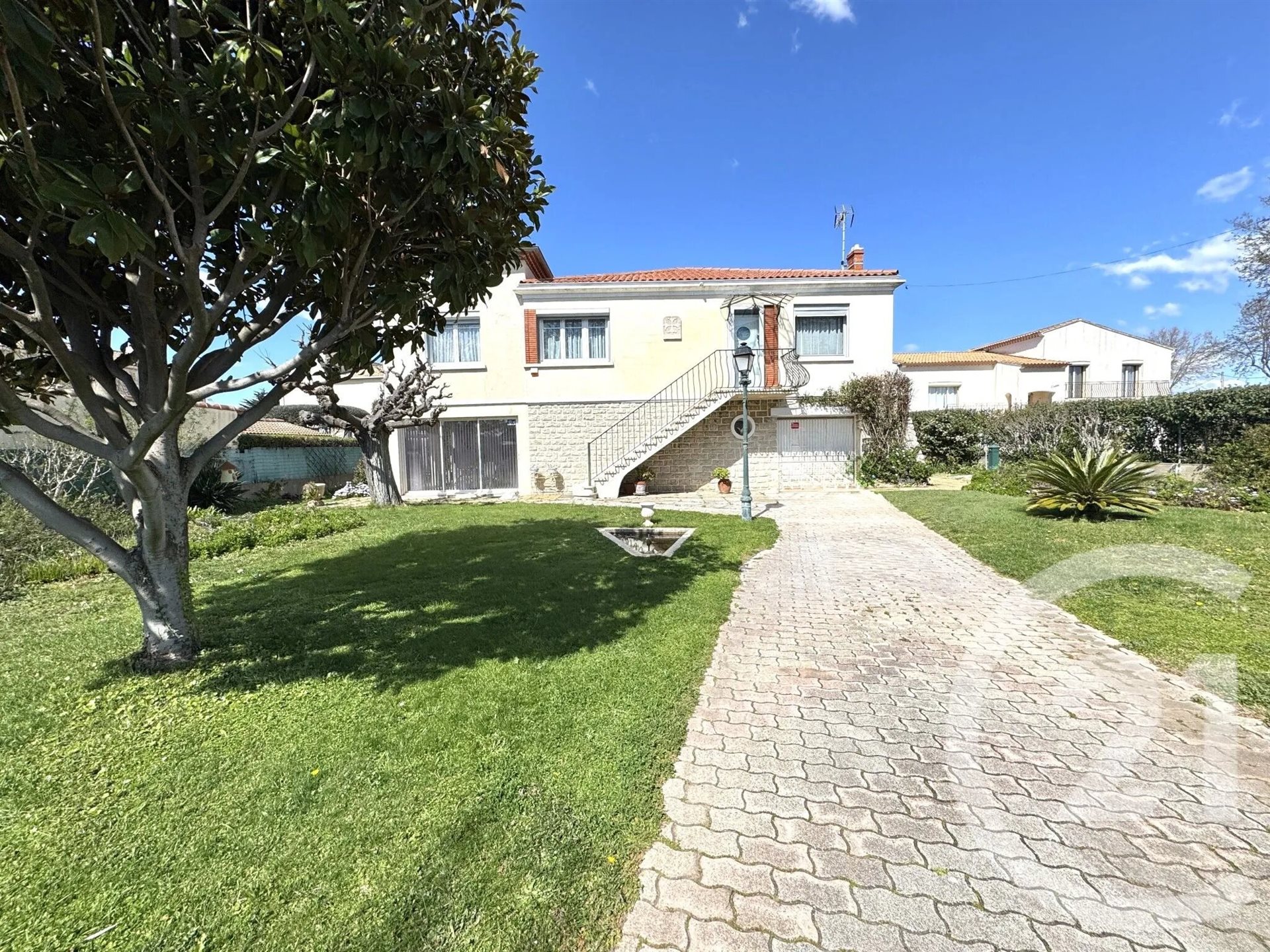 Maison à vendre, 141m², Mireval