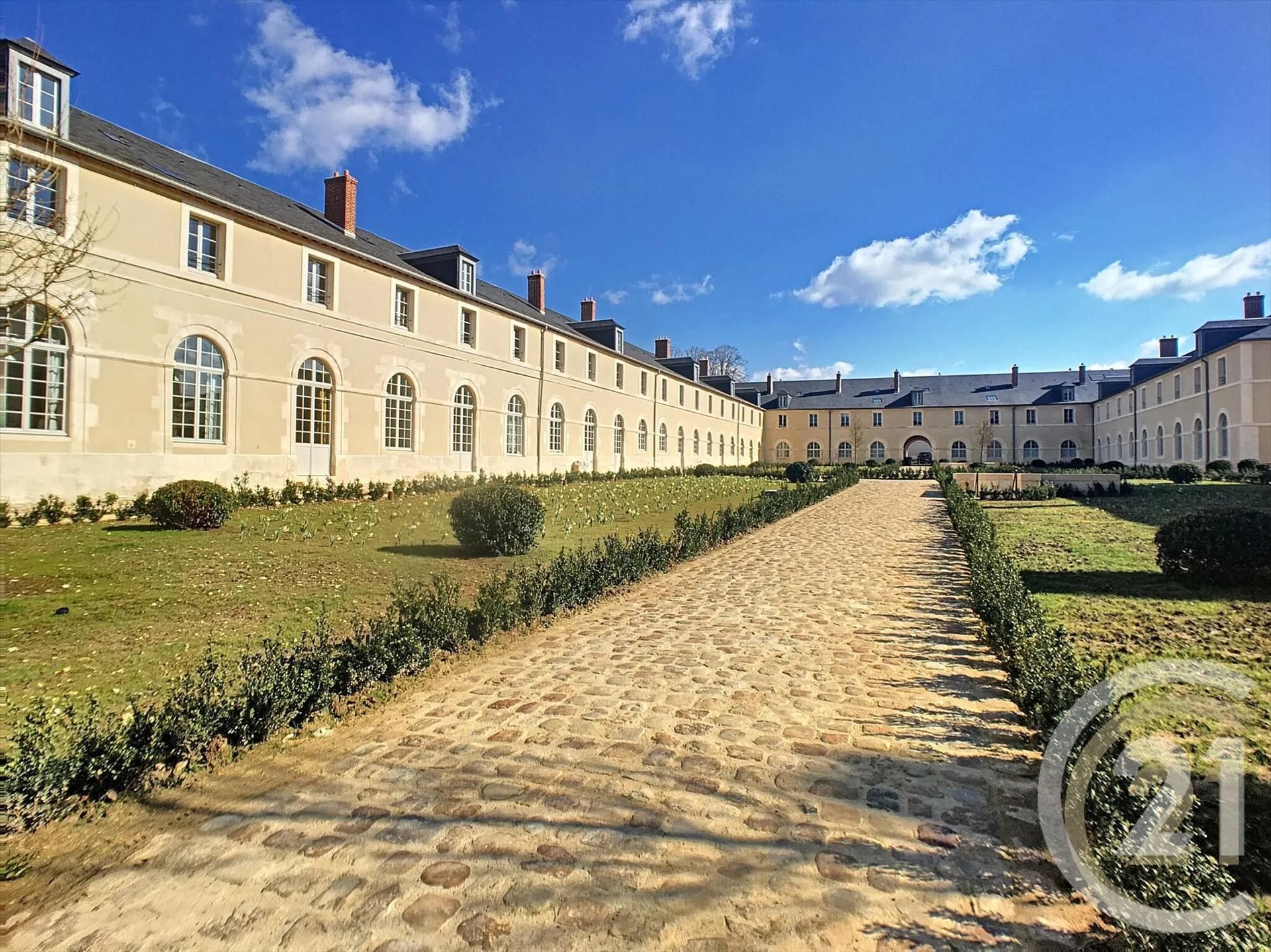 Appartement à louer, 63m², Compiègne