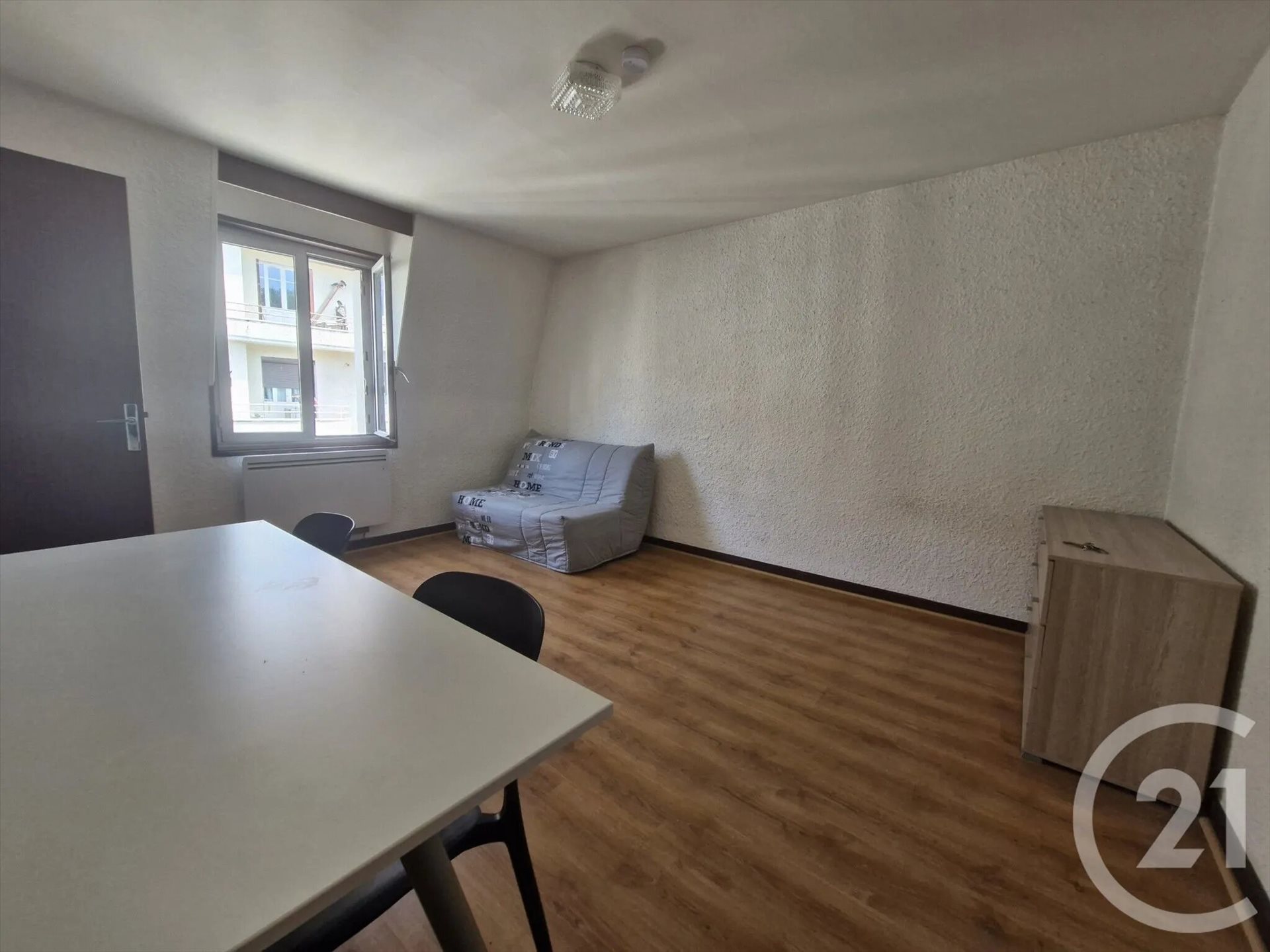 Appartement à louer, 27m², Guéret