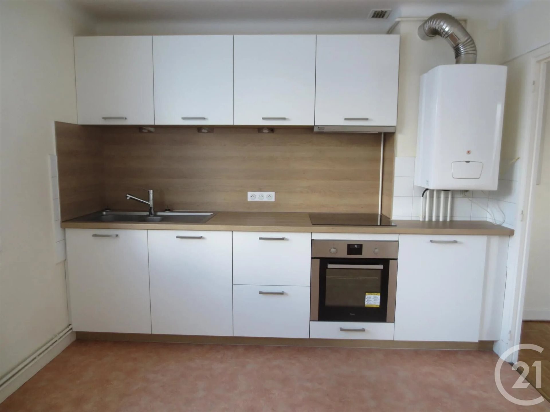 Appartement à louer, 47m², Aurillac