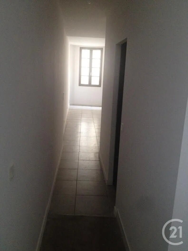Appartement à louer, 42m², Sommières