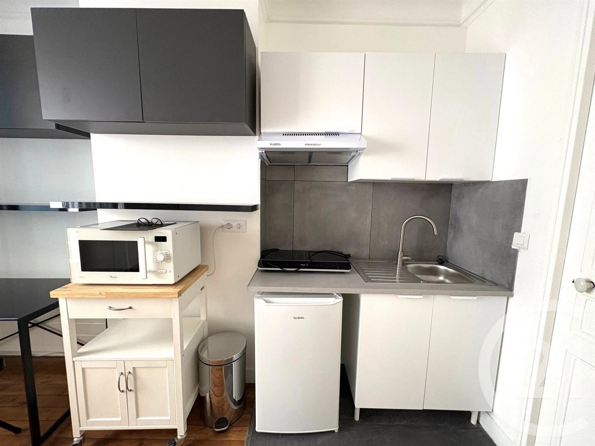 Appartement à louer, 19m², Paris 16ème