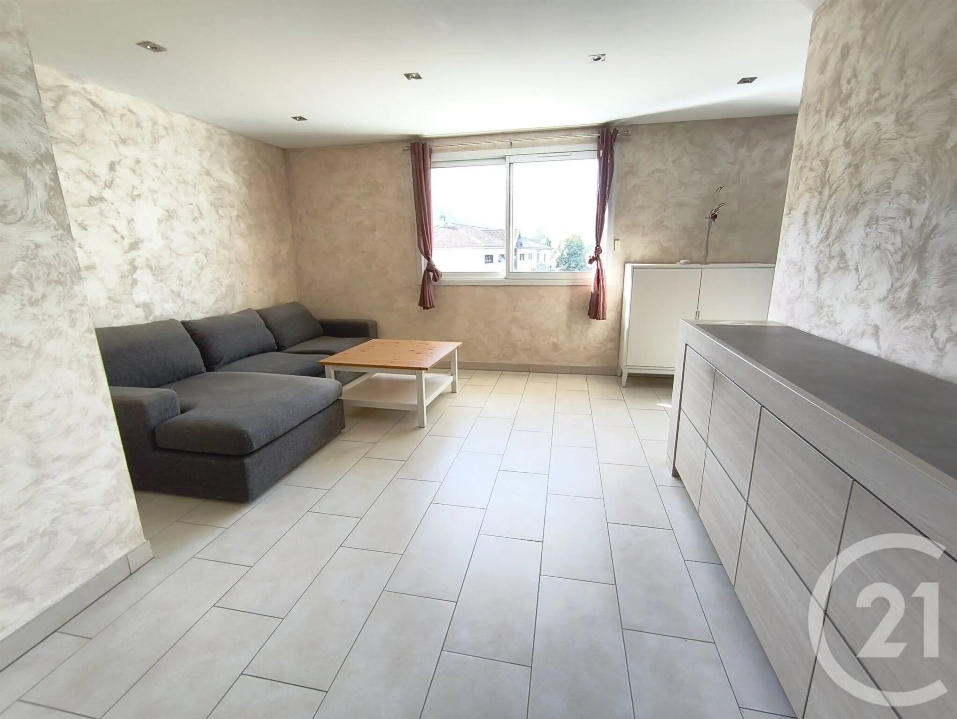 Appartement à louer, 63m², Froges