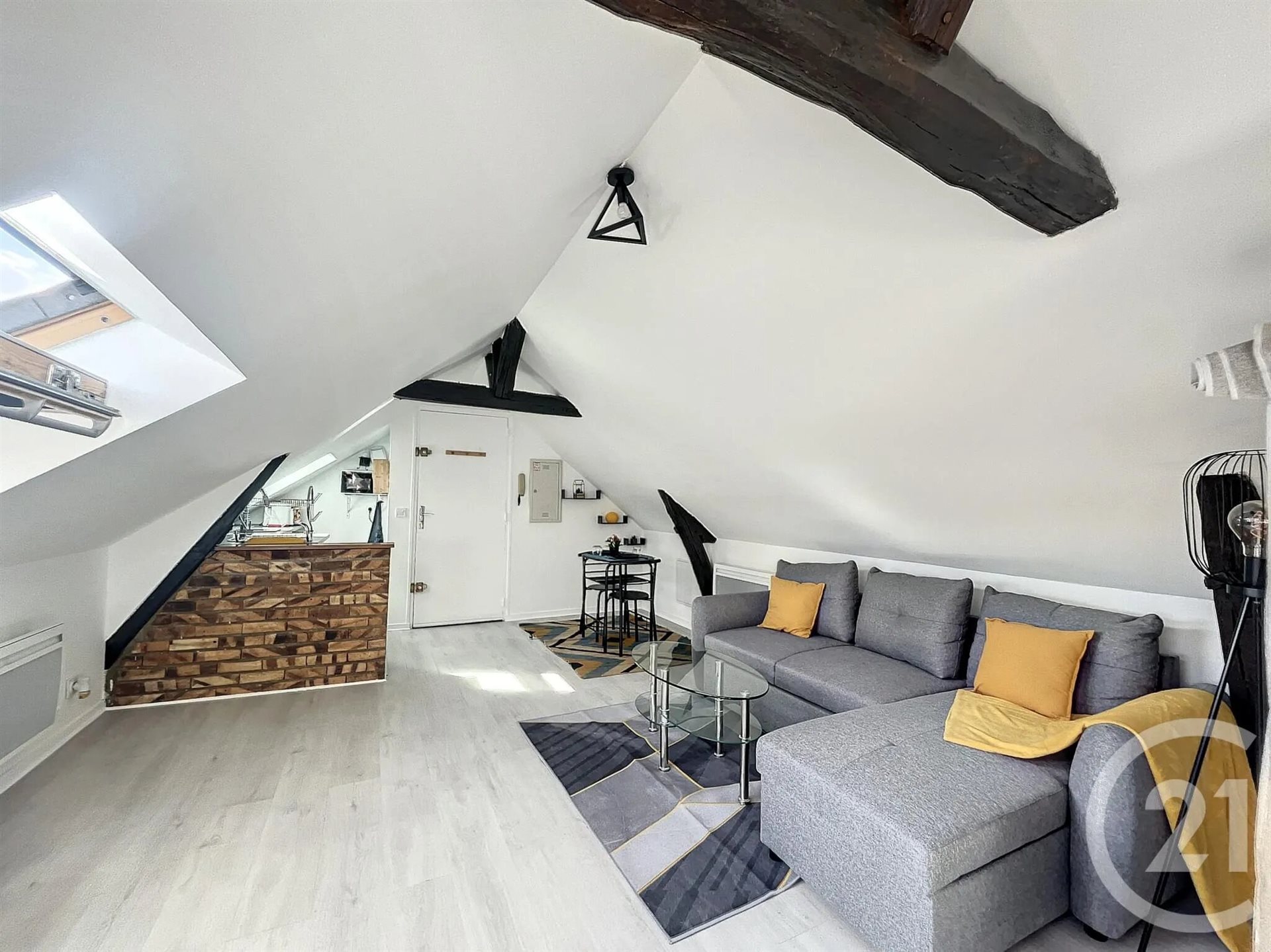 Appartement à louer, 12m², Montereau-Fault-Yonne