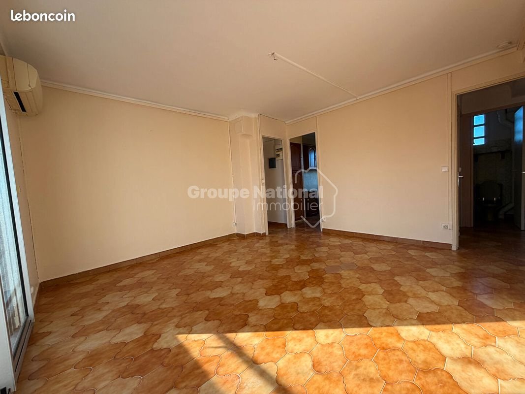 Appartement à louer, 53m², Miramas