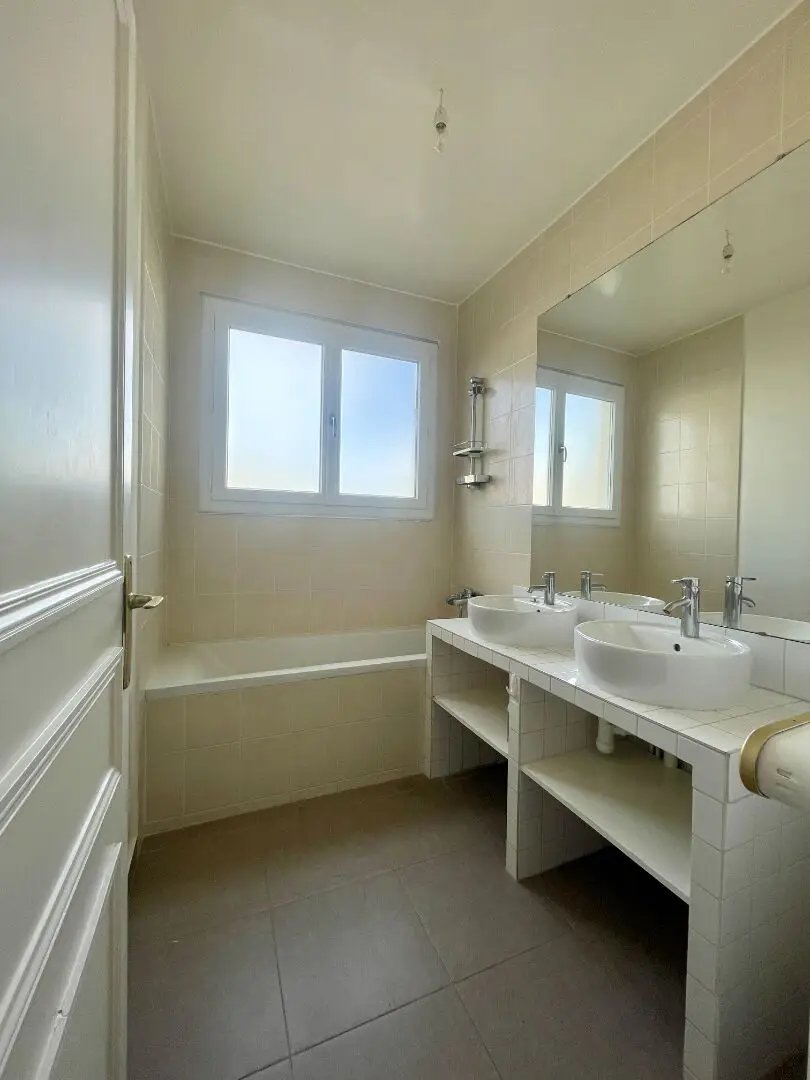 Appartement à vendre, 99m², Saint-Mandé